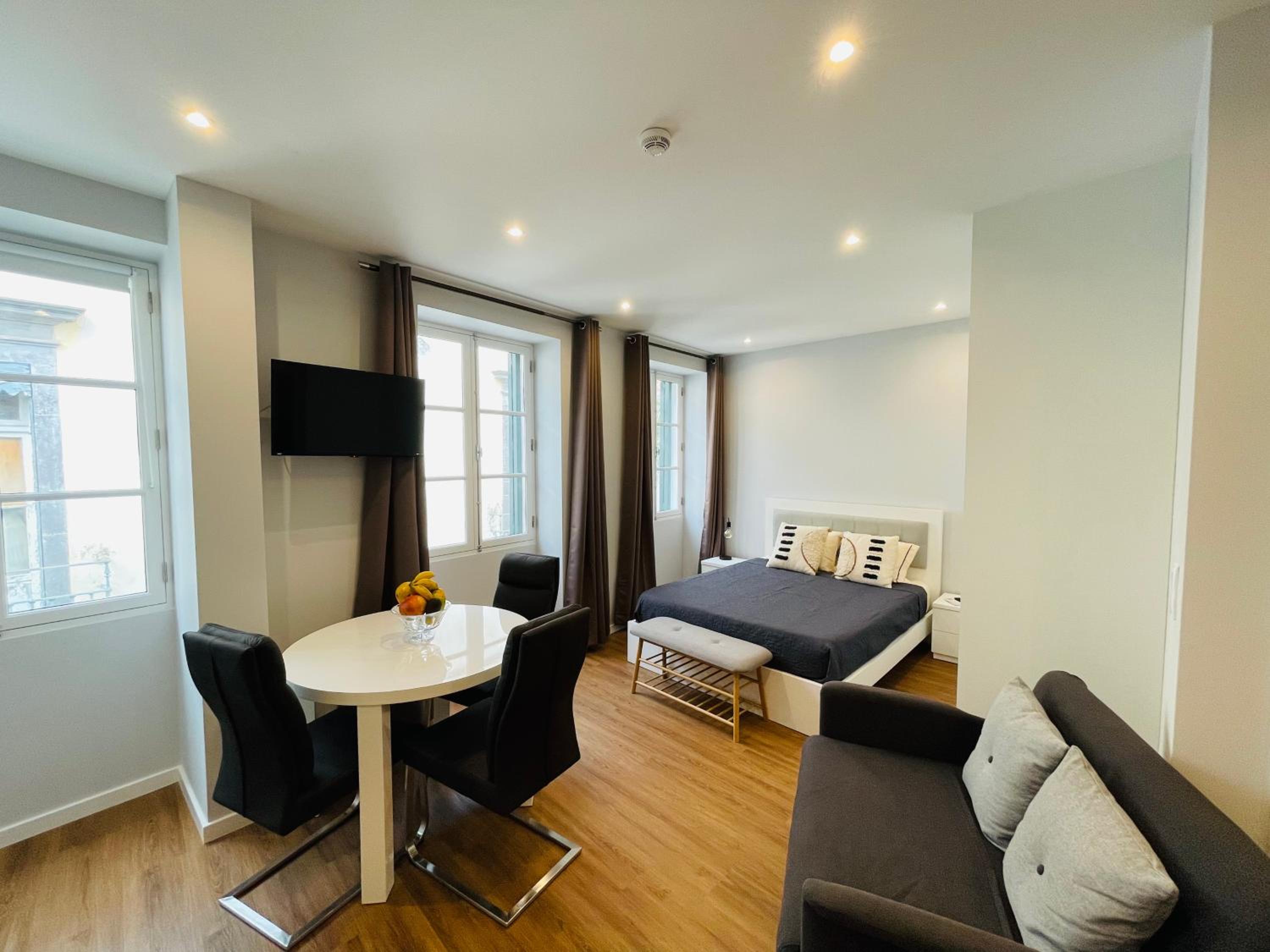 Living Funchal Apartments - Image 5