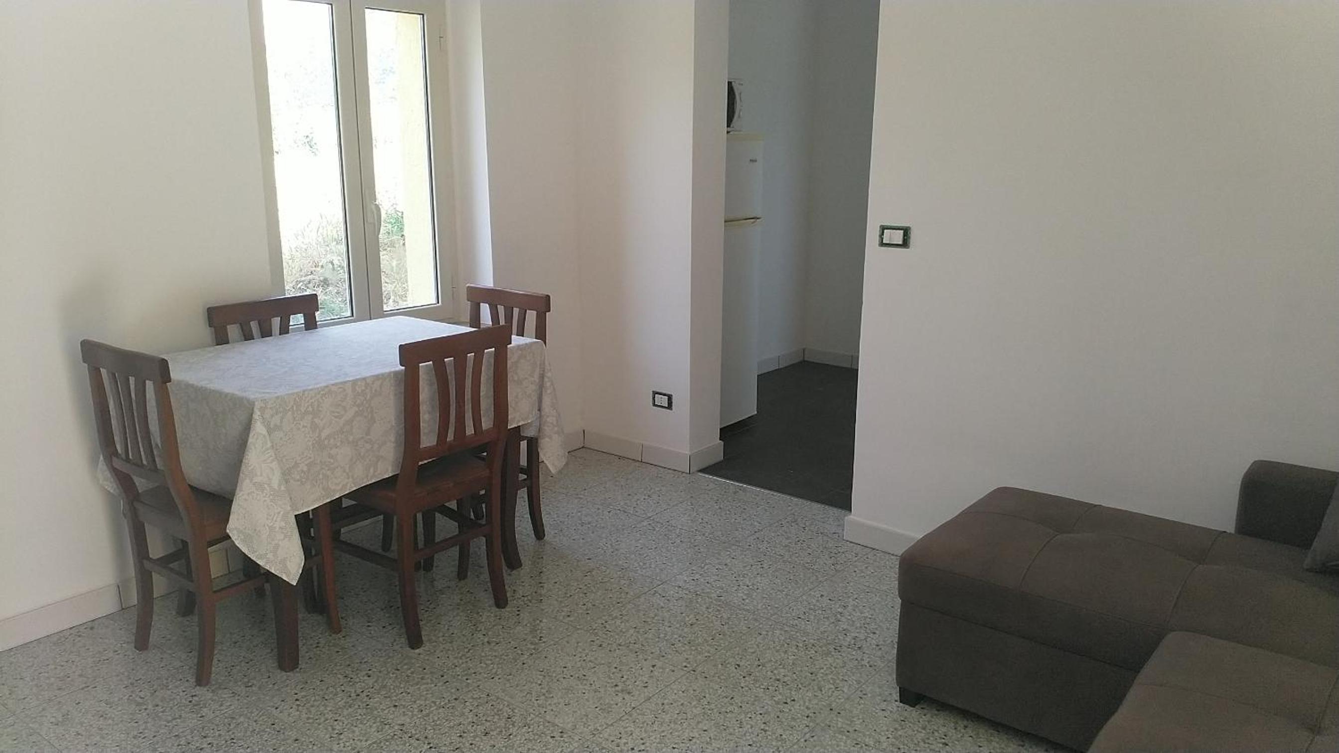 Lake Retreat - Maiella Apartment - Beautiful lake and mountain views view 3