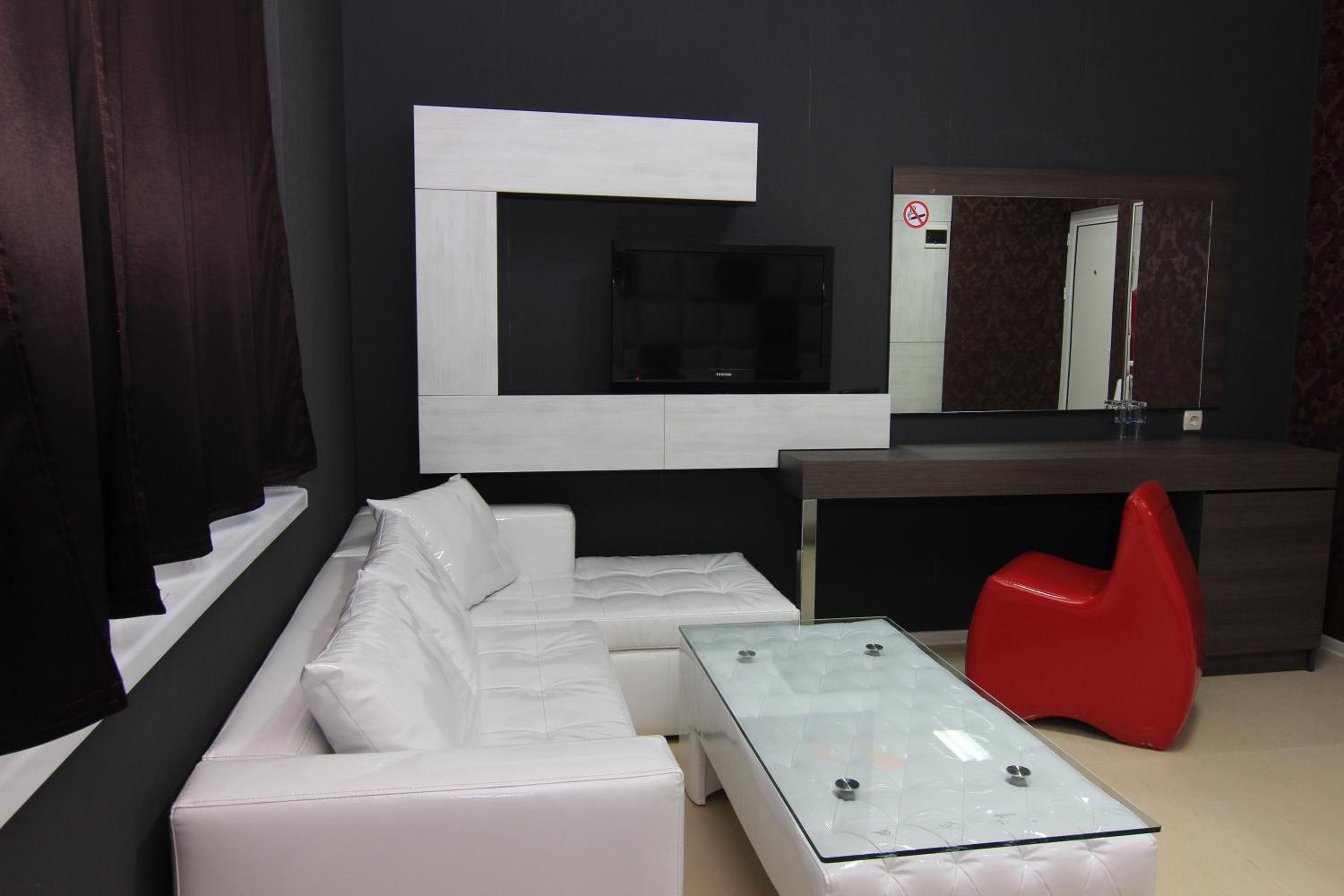Bedroom Place Guest Rooms