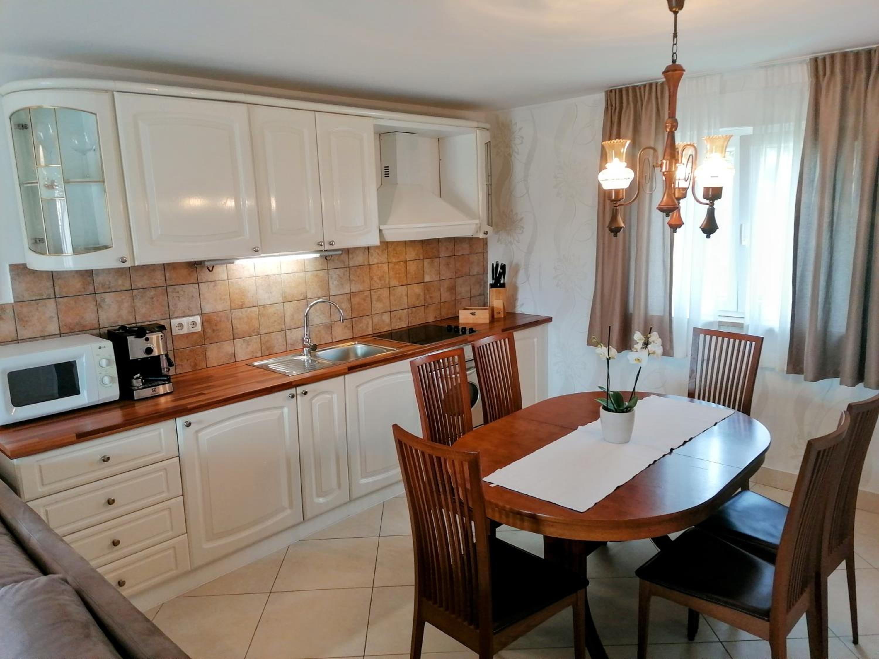 Apartments Villa Marid view 4