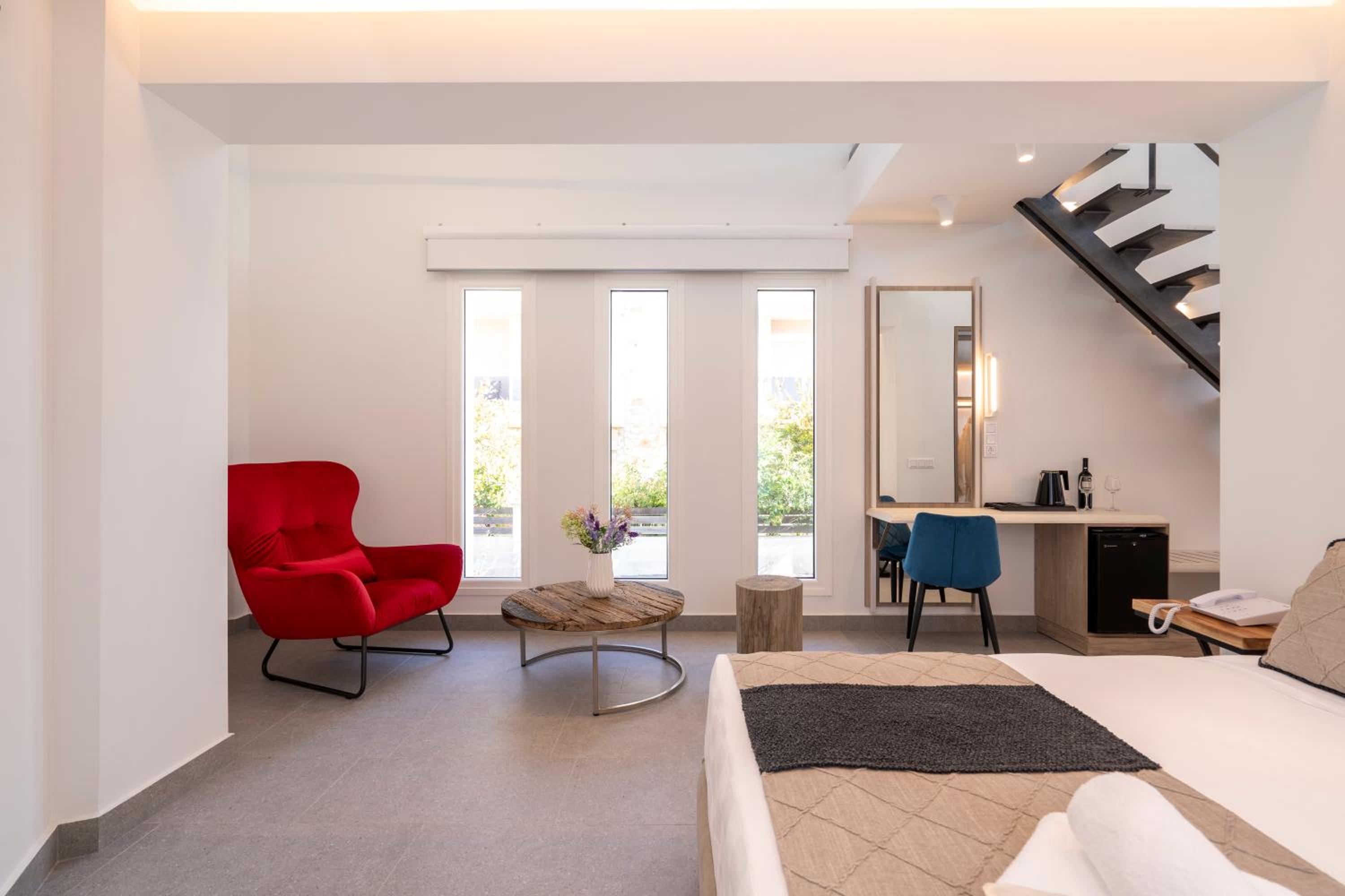 Mirablue Luxury Residences