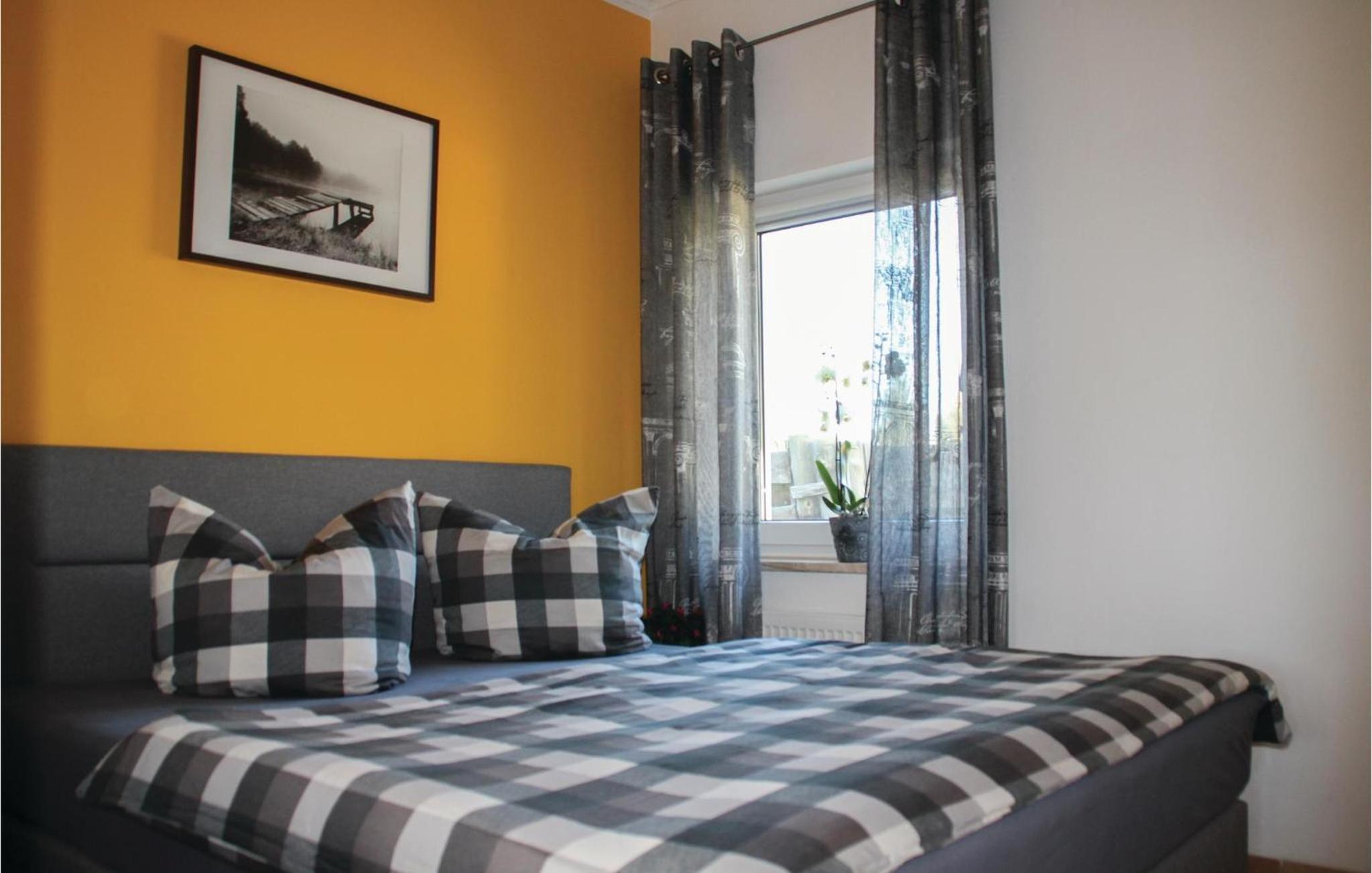 2 Bedroom Lovely Home In Fuhlendorf