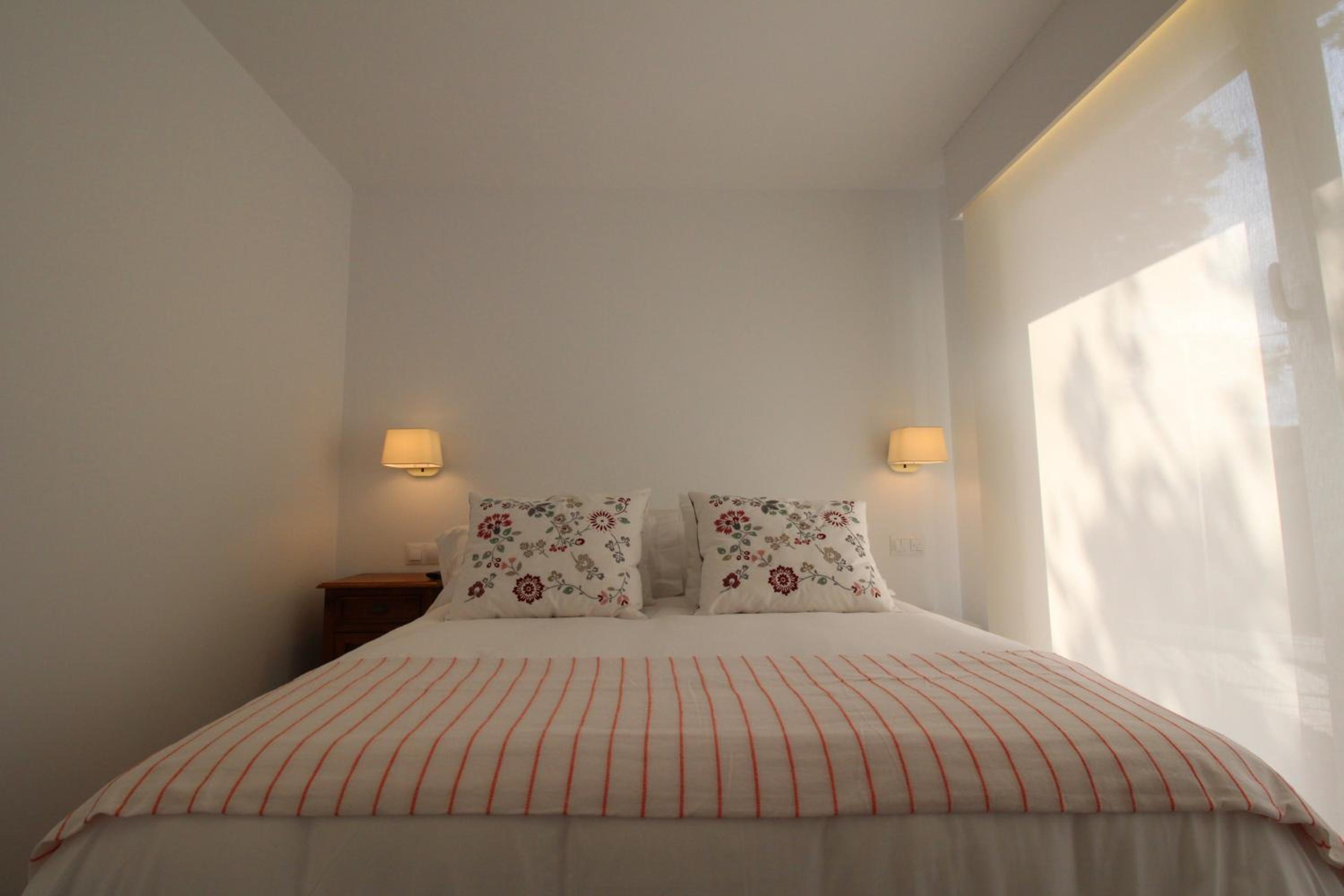 Apartamento 2 dormitorios con piscina y jardín - Apartamentos Montesomo