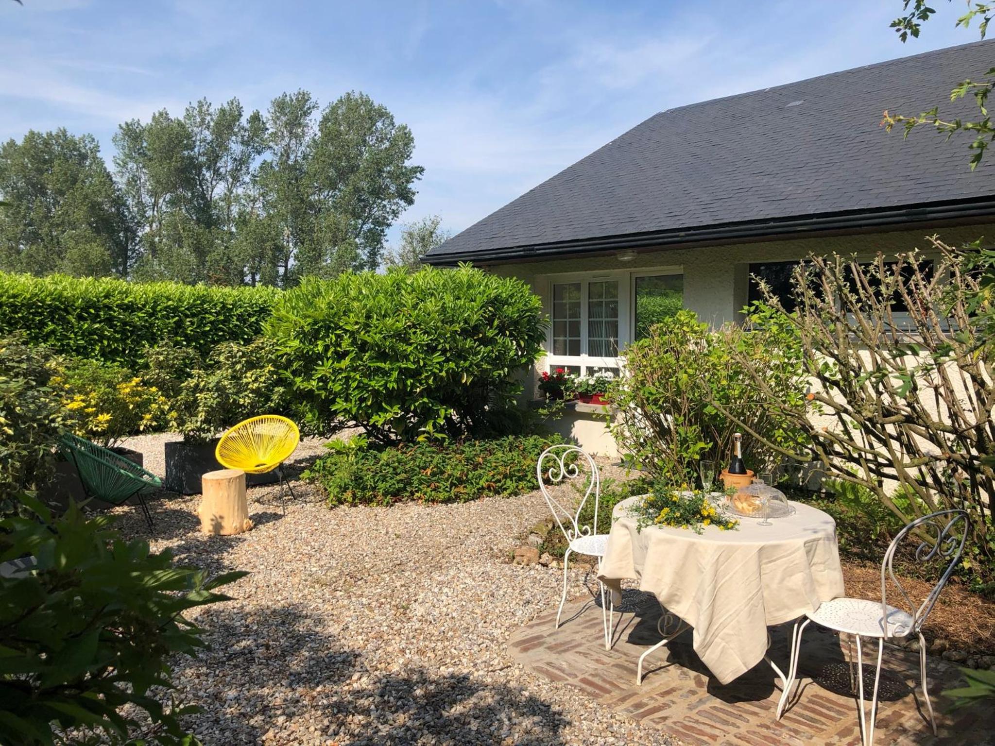 Jardin des Pérelles view 5