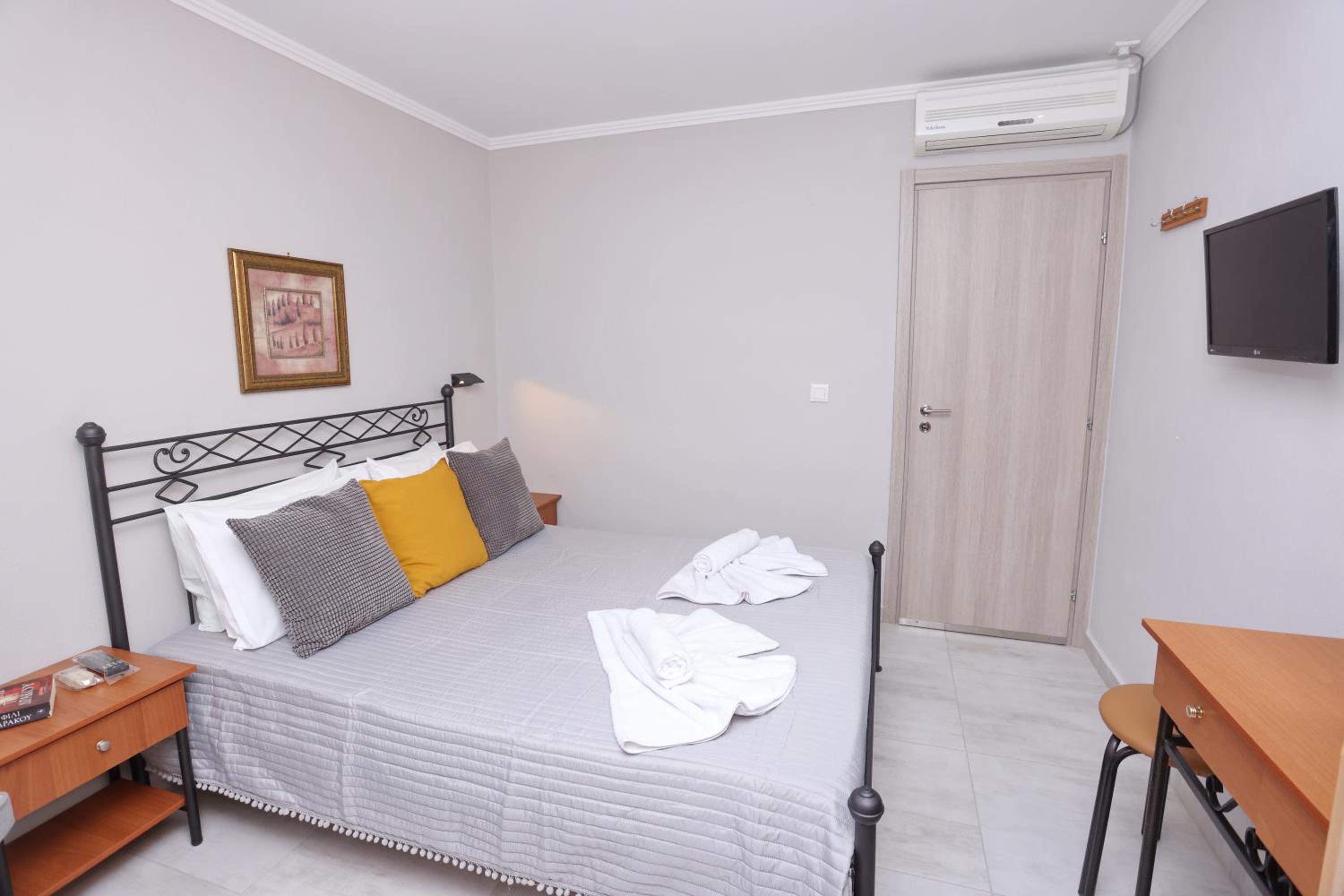 Katerina Apartments
