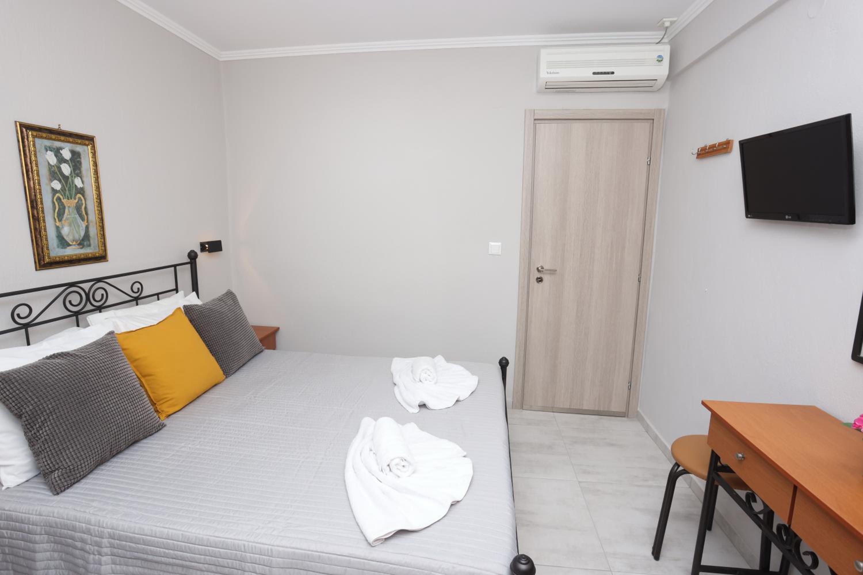 Katerina Apartments