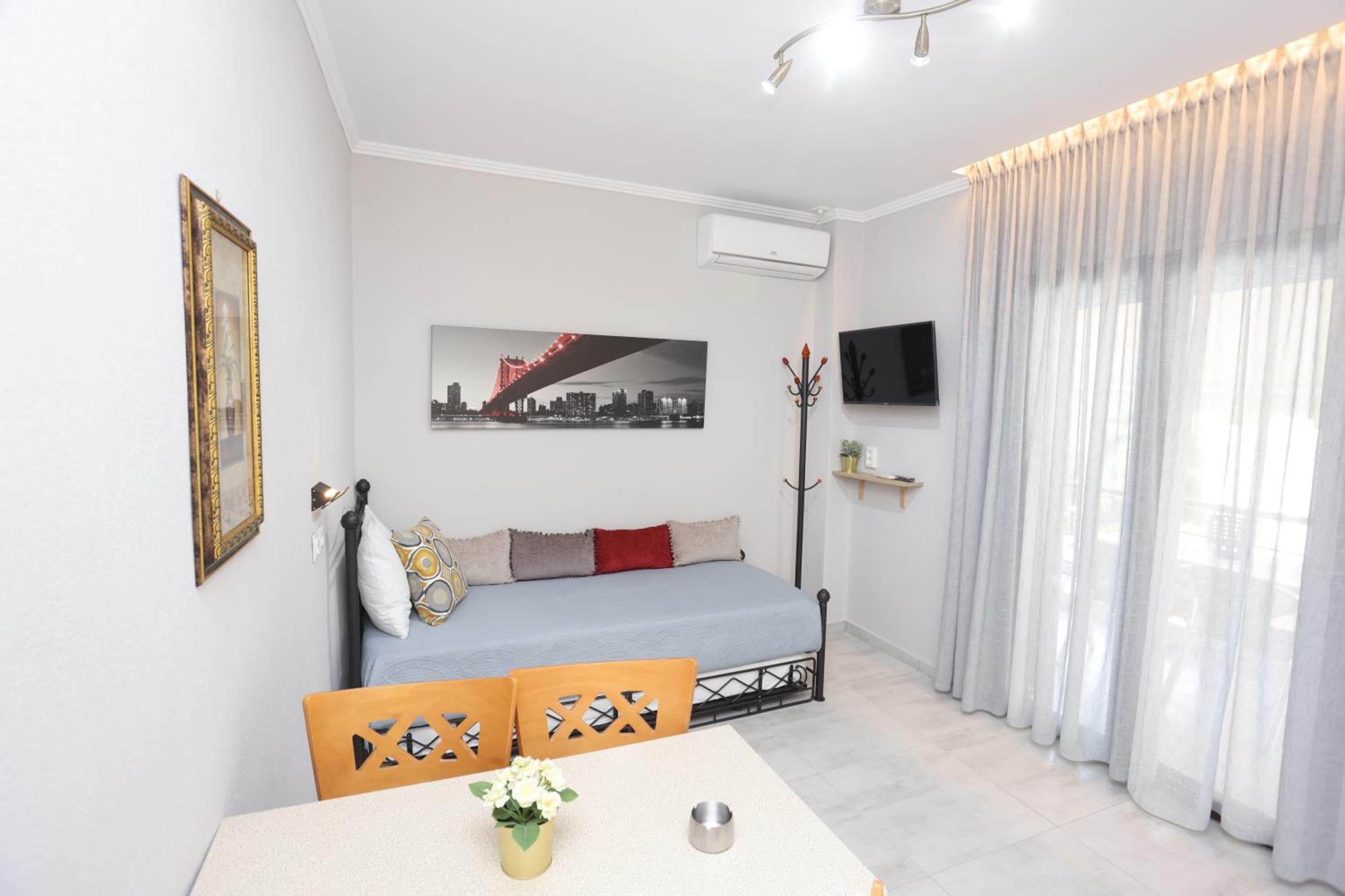 Katerina Apartments