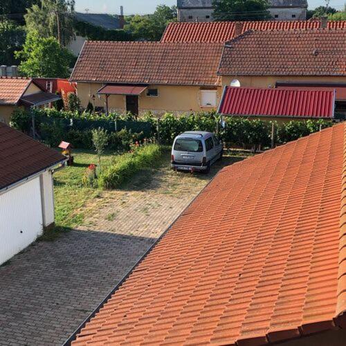 Hanga Apartman view 2