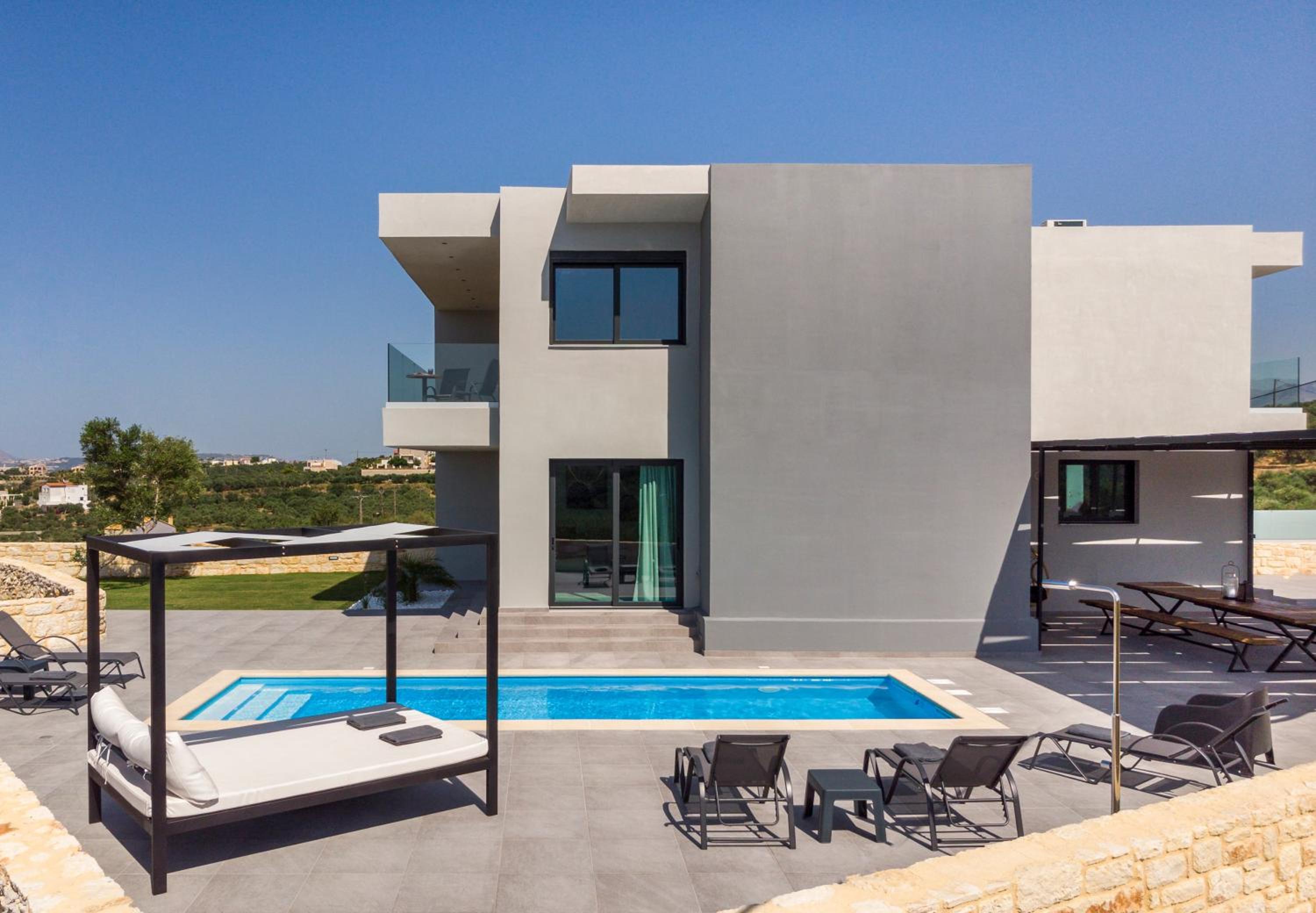 Nikolioudis Luxury Villas view 2