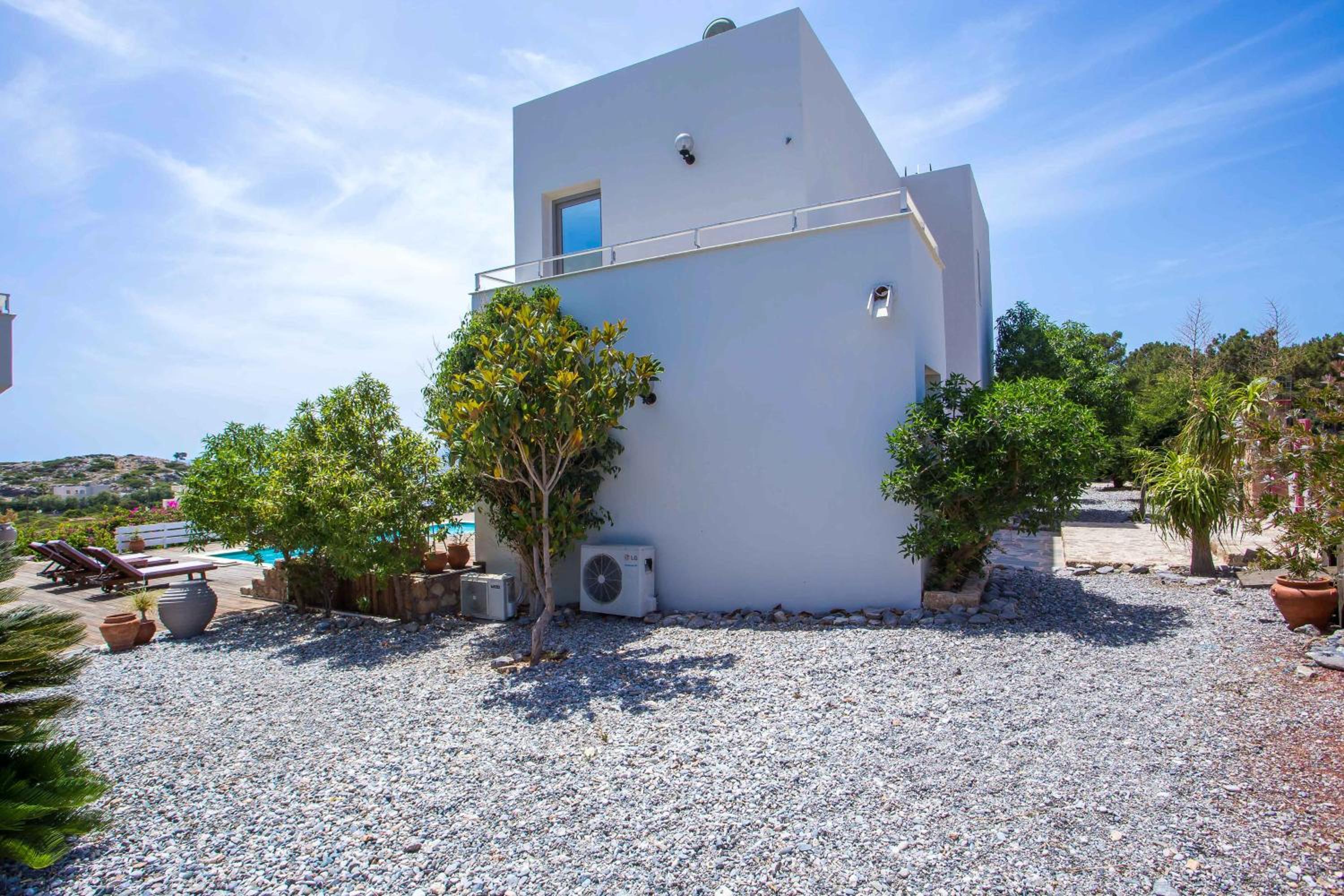 Spilia Bay Villas