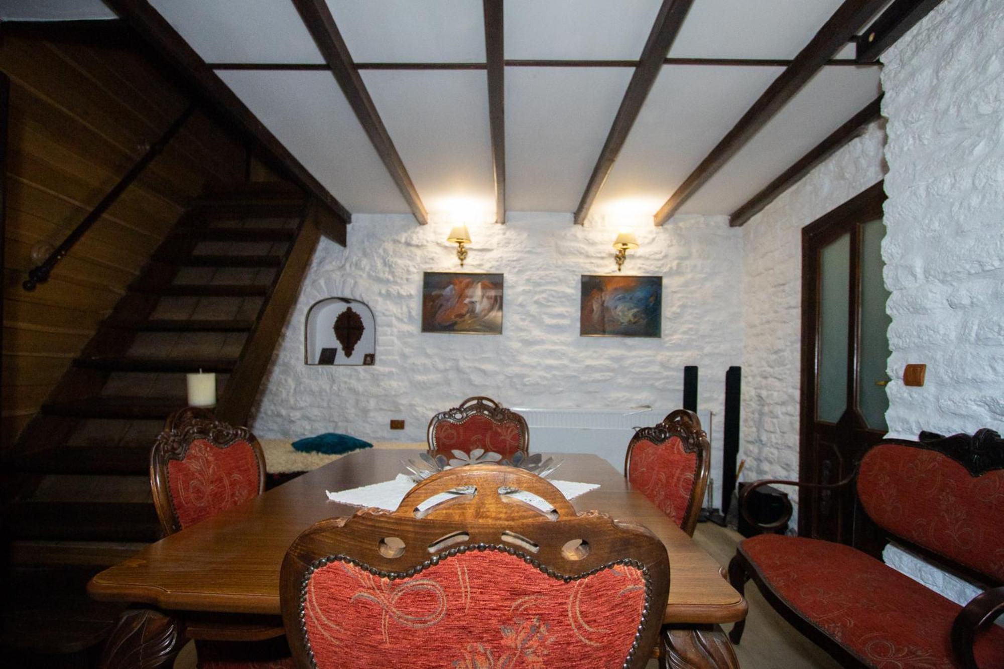 The Old Grocery, Guest Rooms