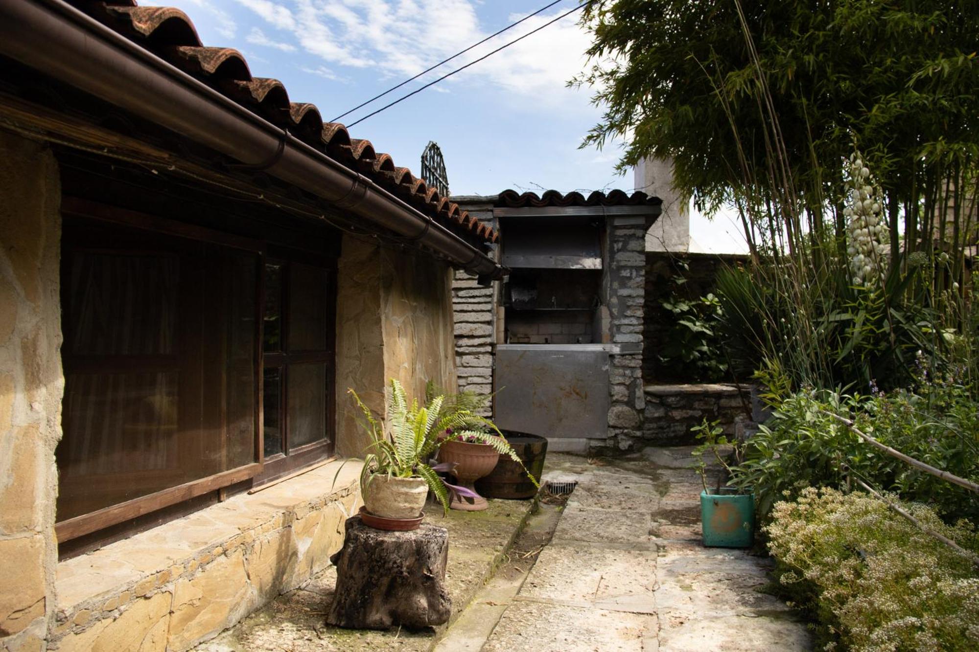 The Old Grocery, Guest Rooms