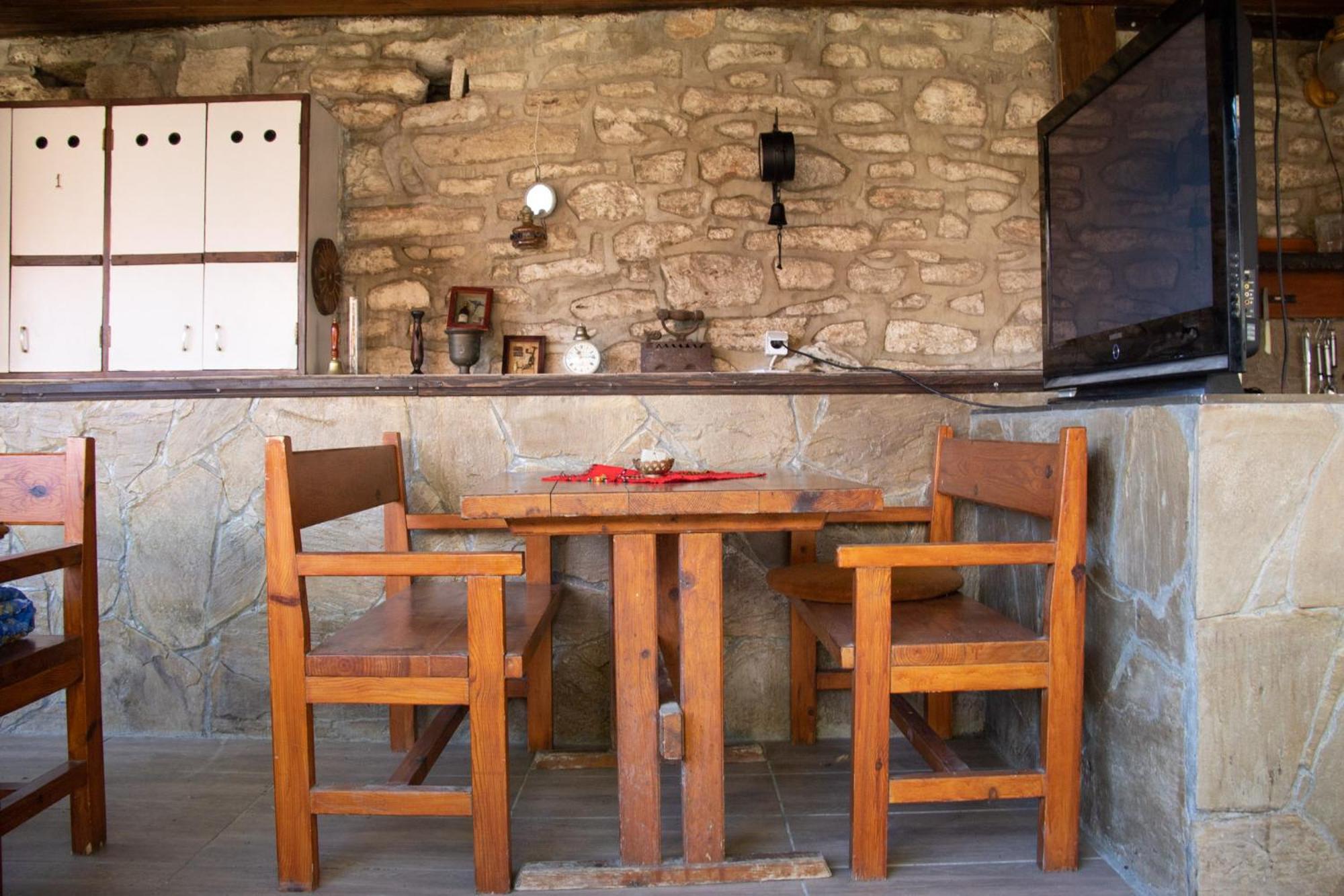The Old Grocery, Guest Rooms
