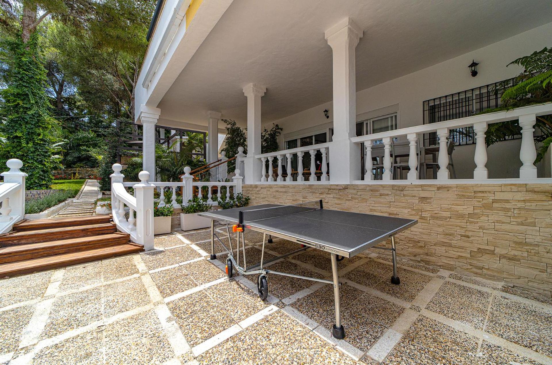 Lavanda - Apartamento Privado en Villa Compartida, Marbella