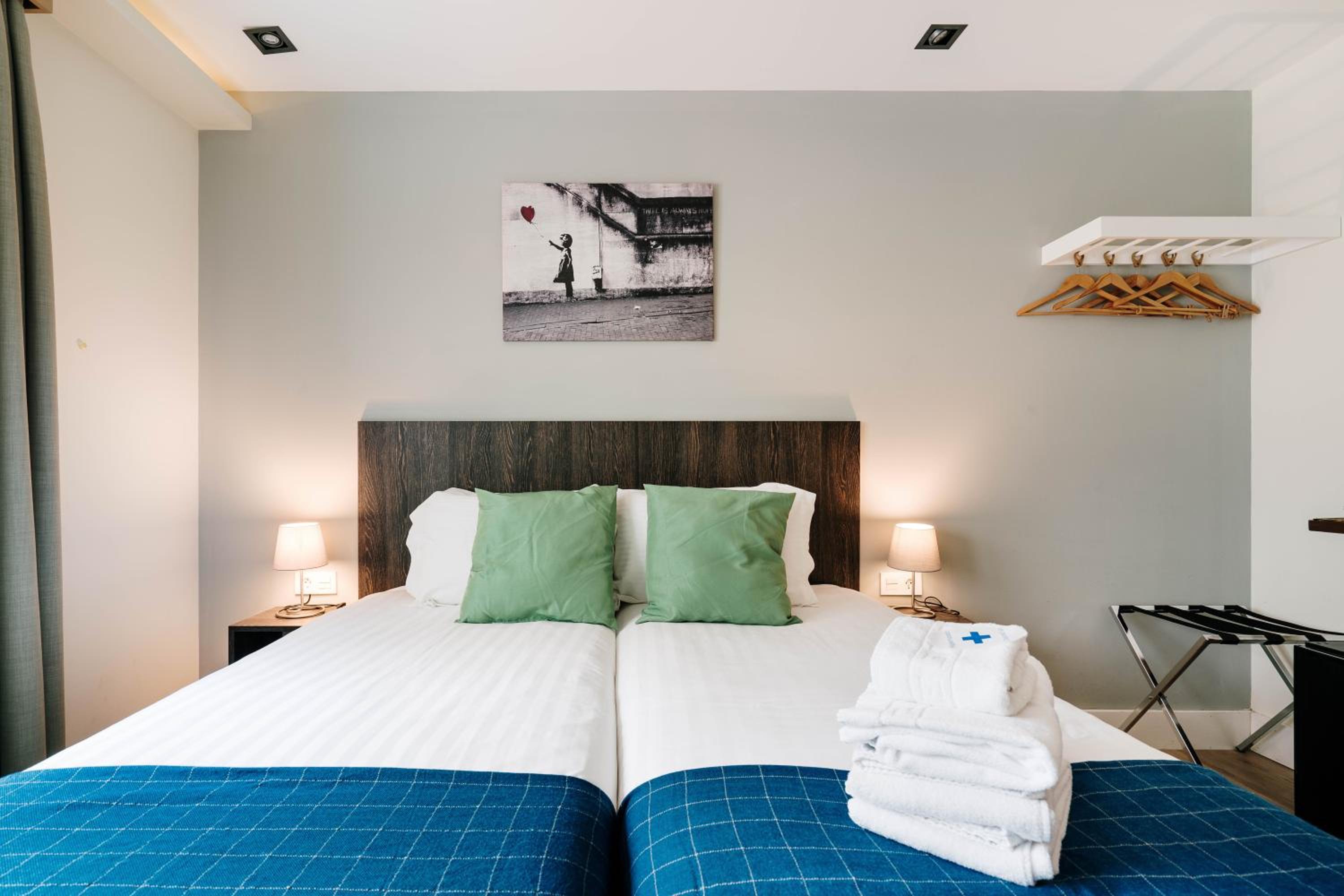 H Boutique la Caleta bay