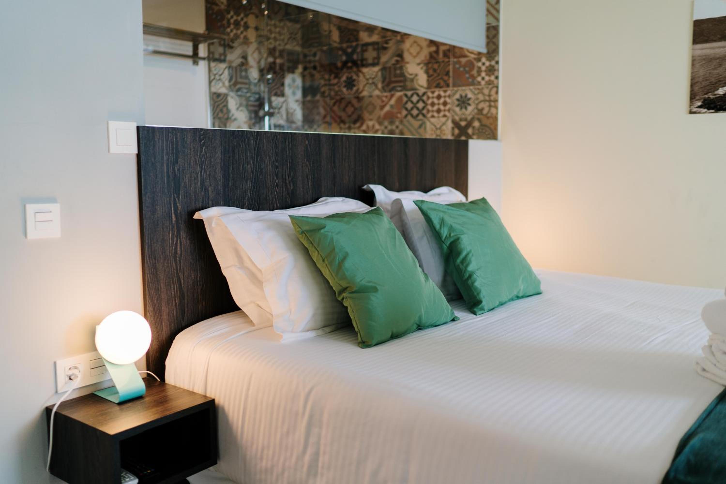 H Boutique la Caleta bay