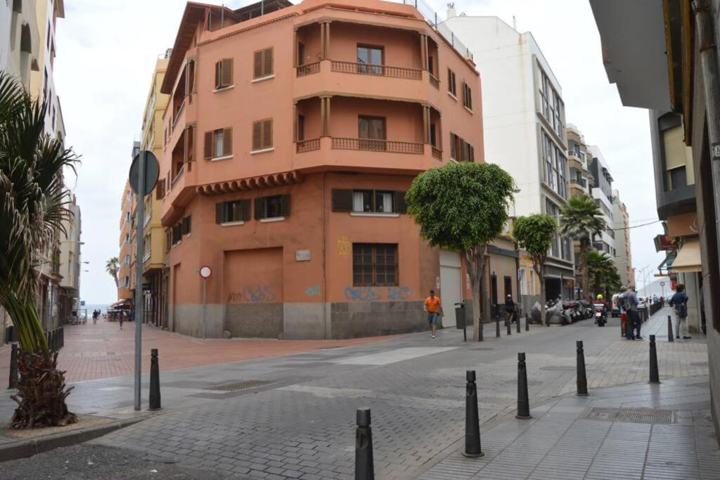 Comfy Box Las Canteras