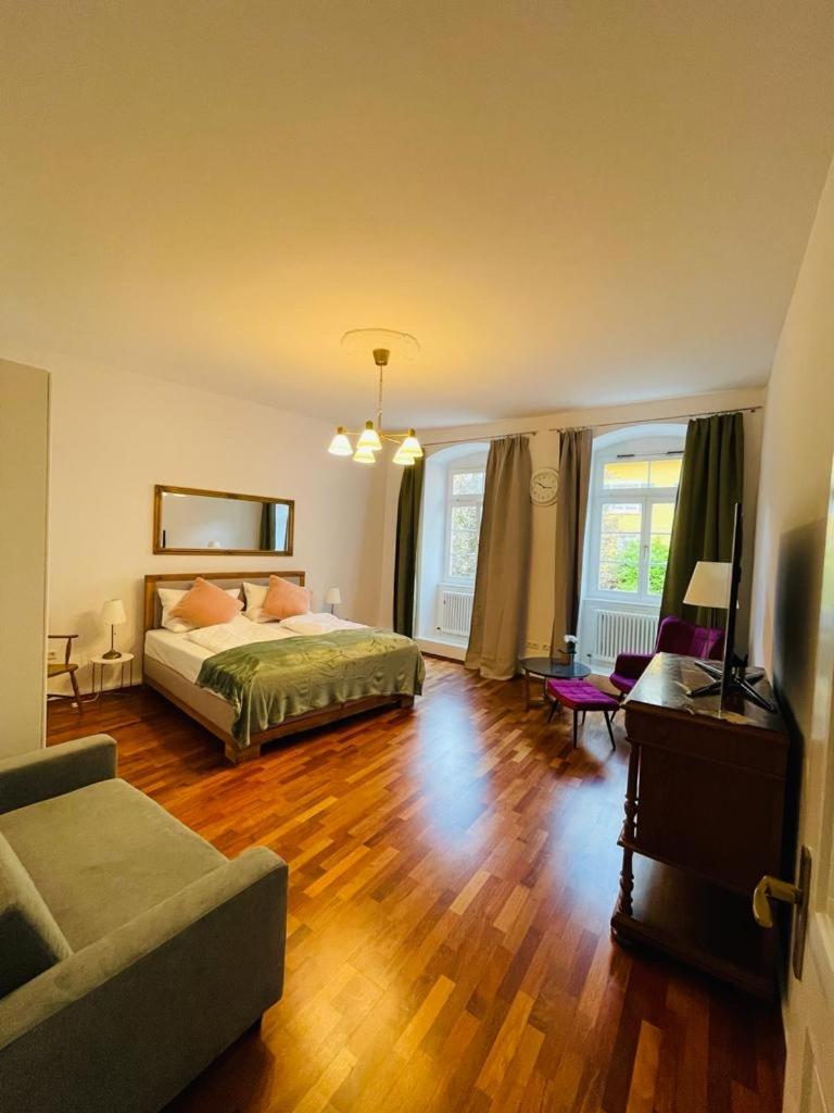 Hirsch Appartements