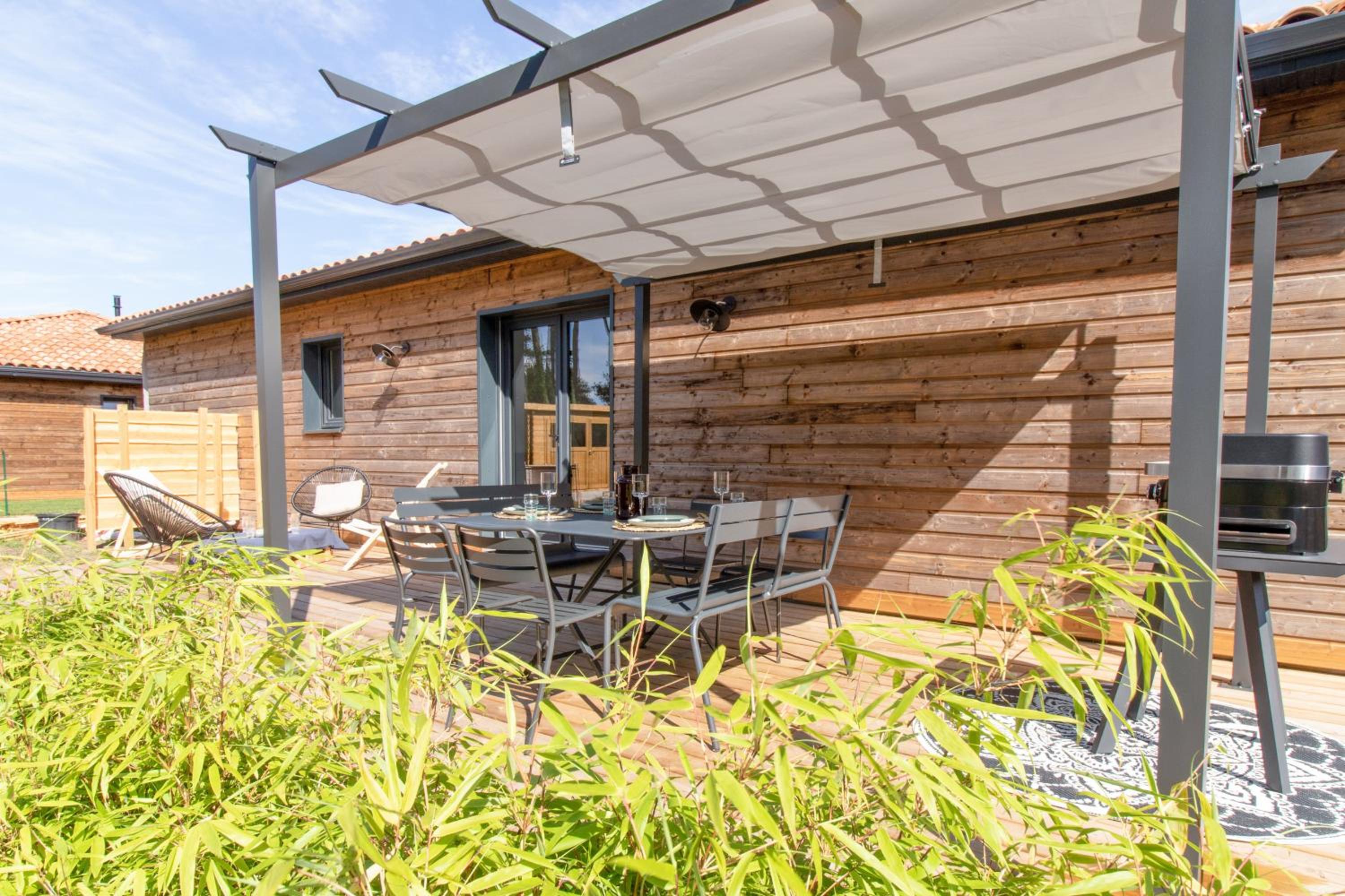 Maison Gemme a Landes view 2