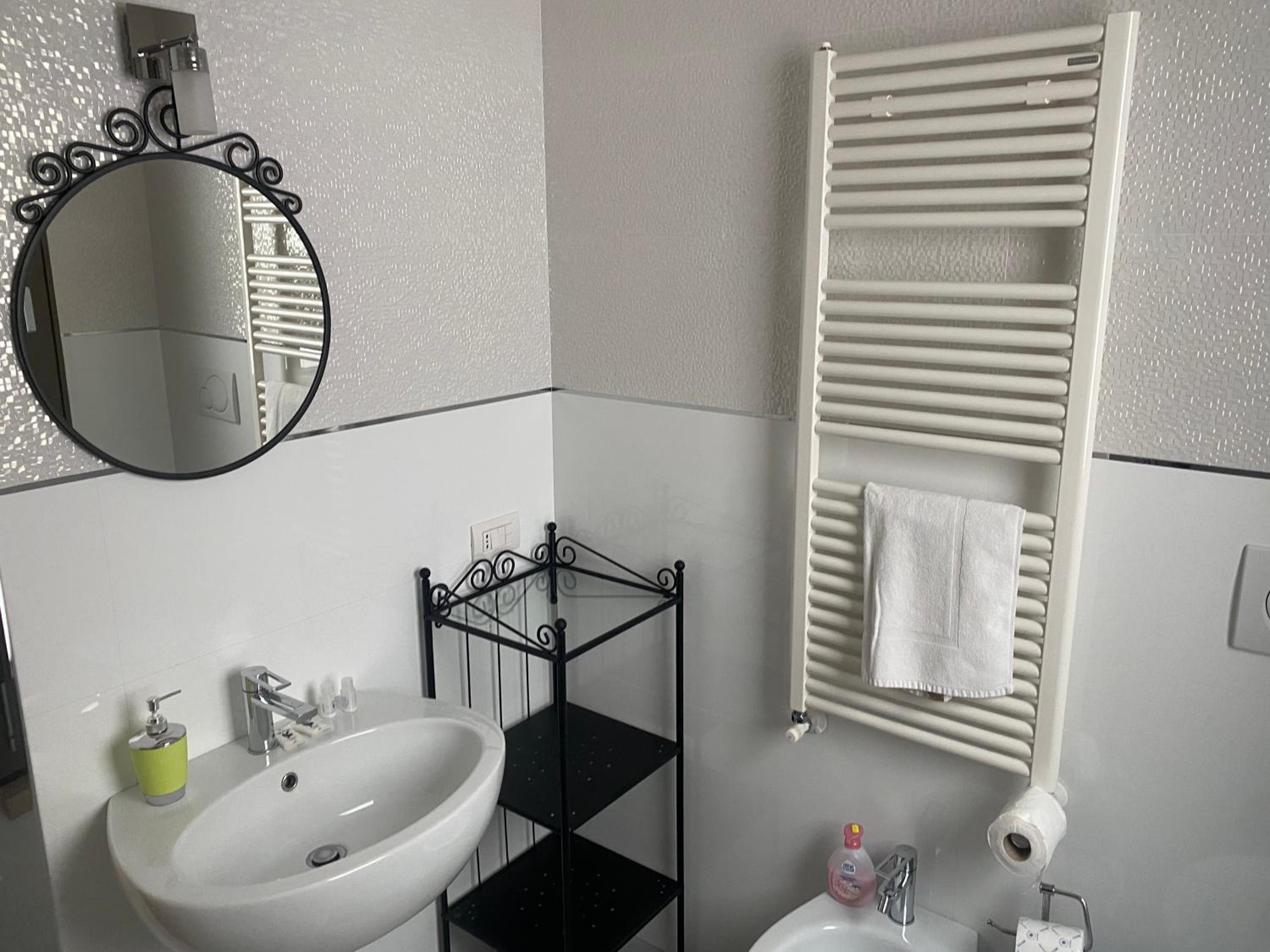 Berga Exclusive Suite 4 photo 5