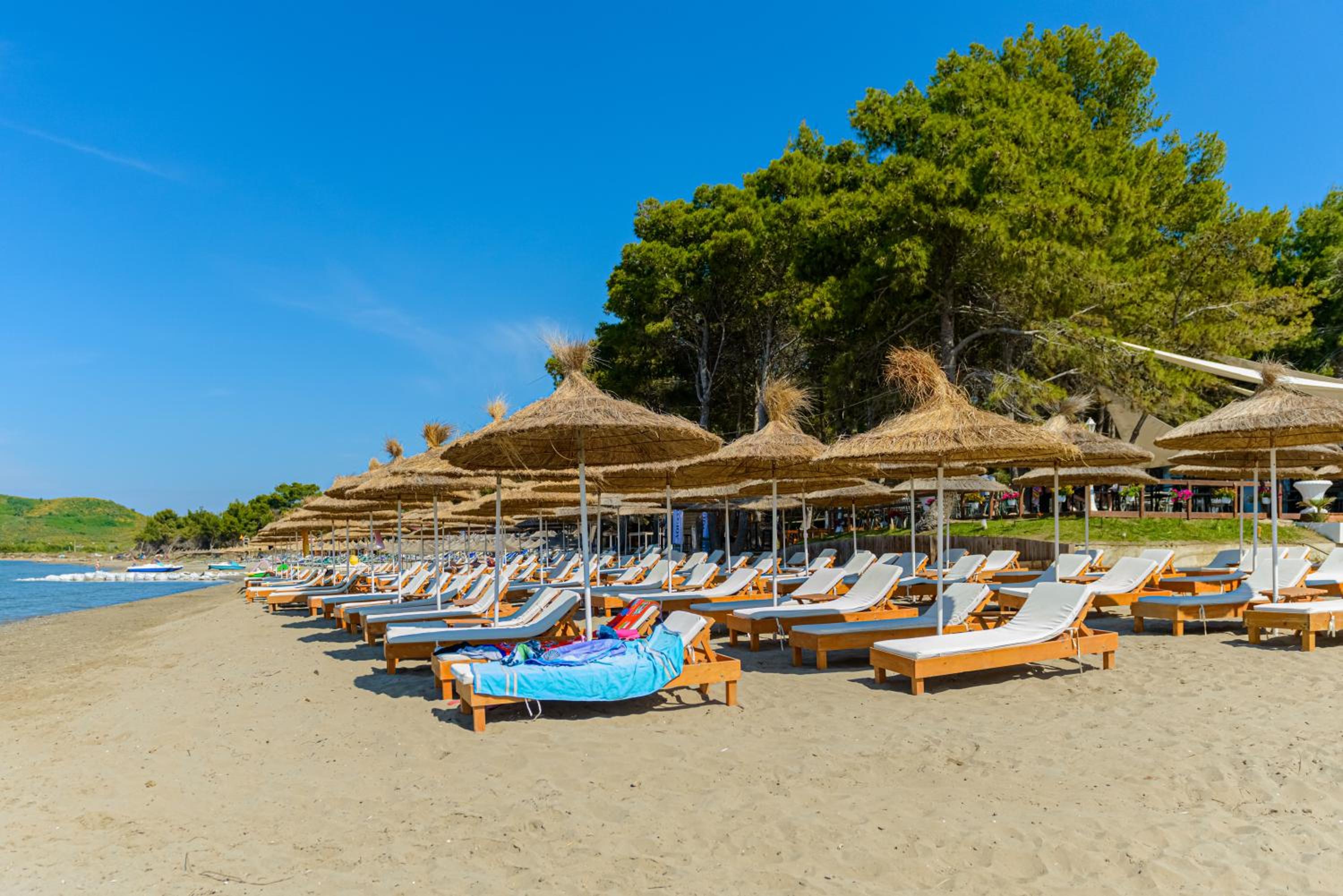 ECUADOR Resort photo 3