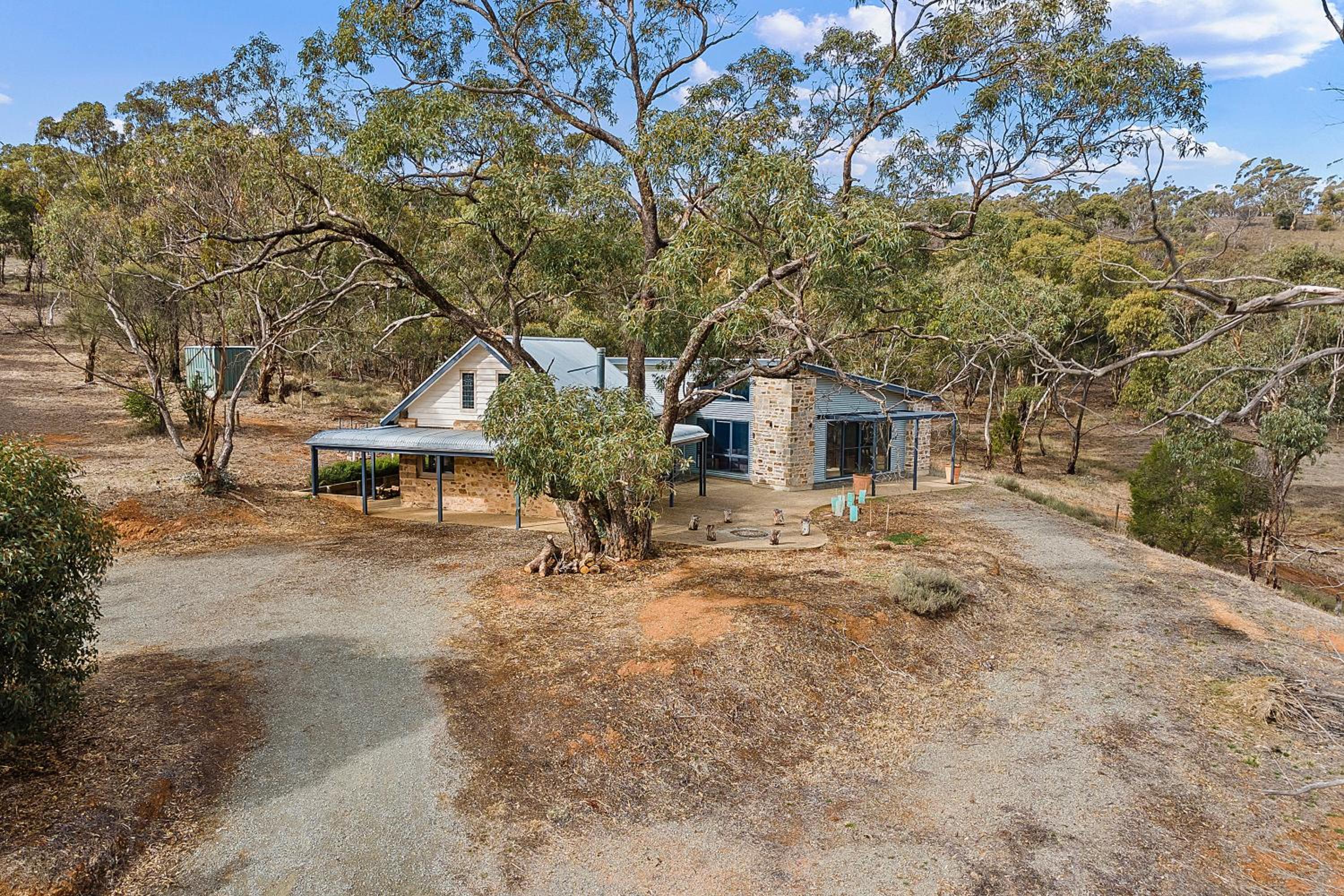 Benny's Retreat Luxury Bushland Escape