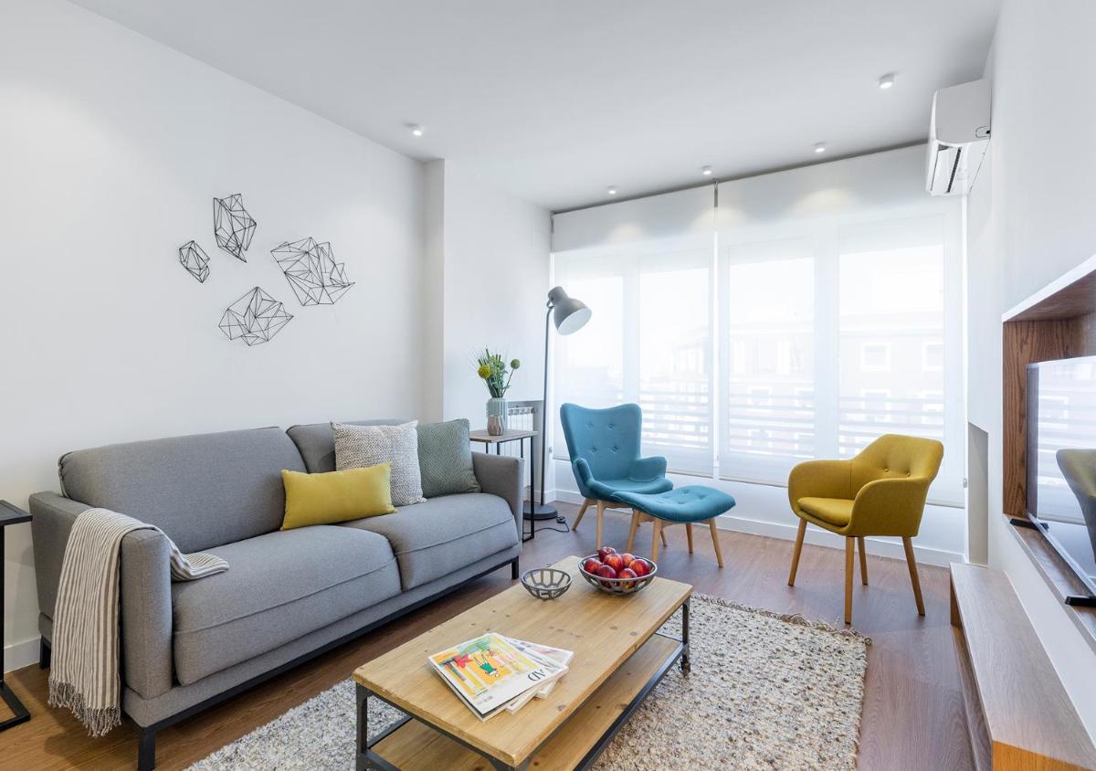 Francisco Silvela Apartment by Flatsweethome view 3