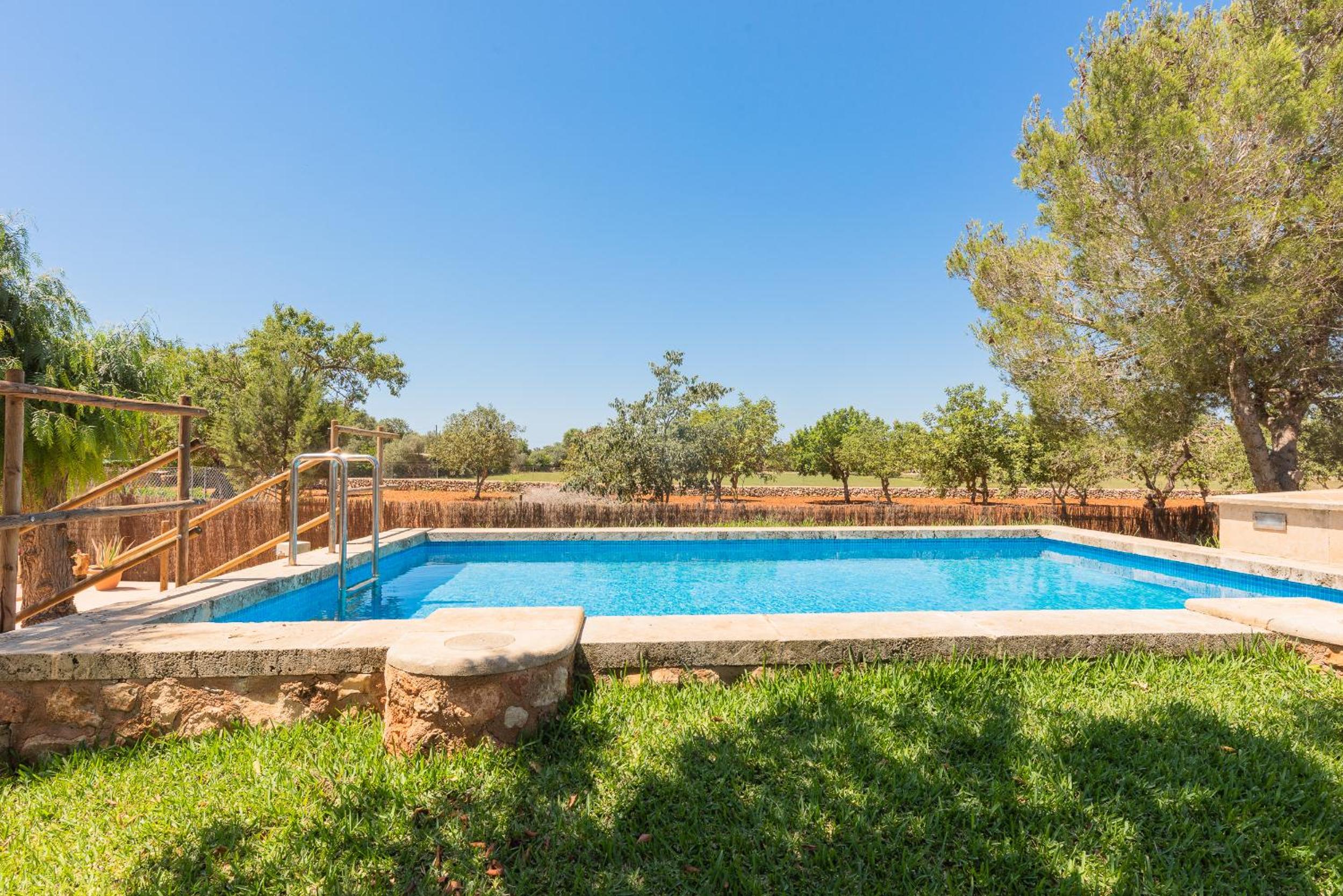 Villa Es Tres Pins en Campos — recepcion & lobby