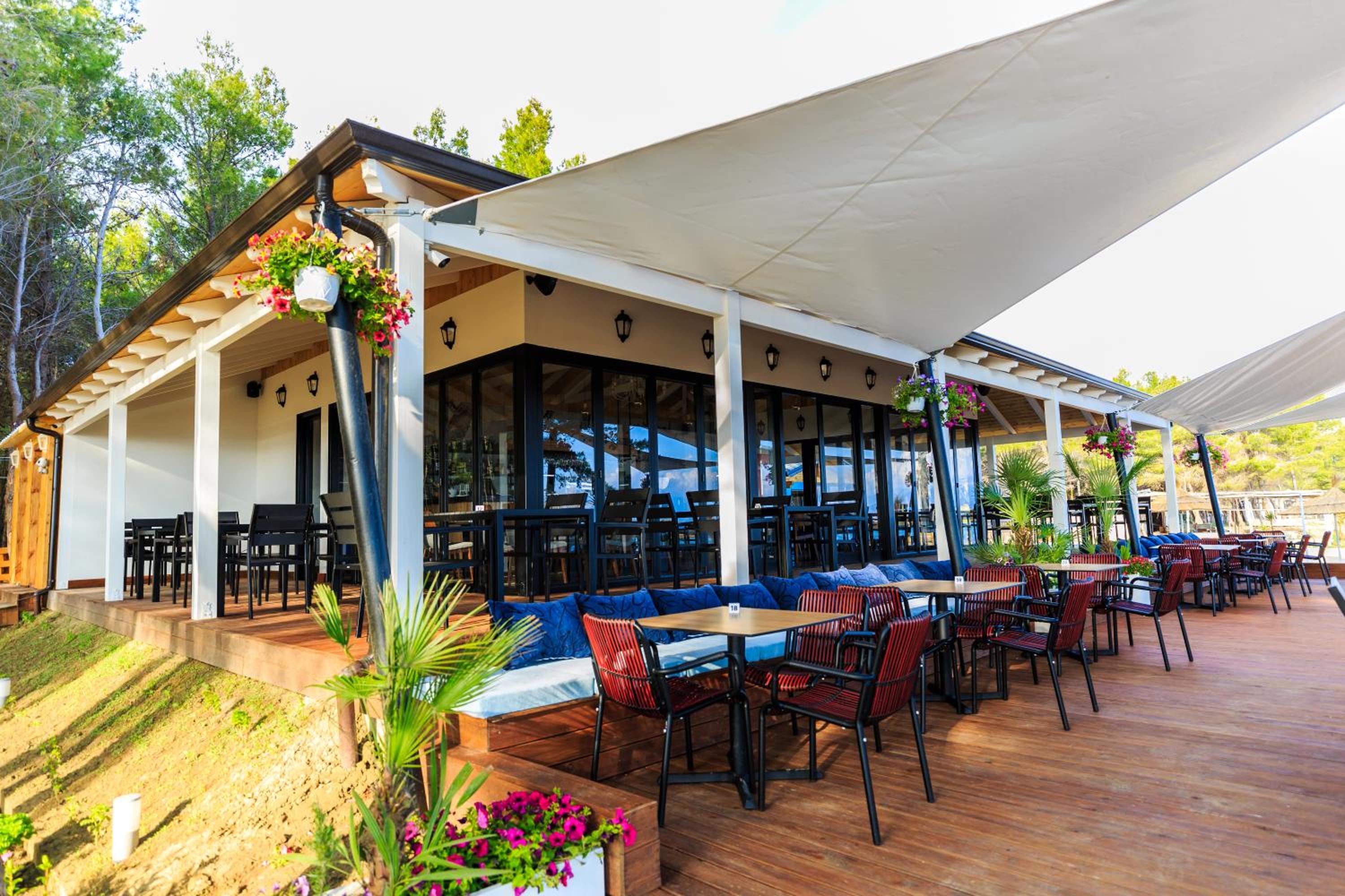 ECUADOR Resort