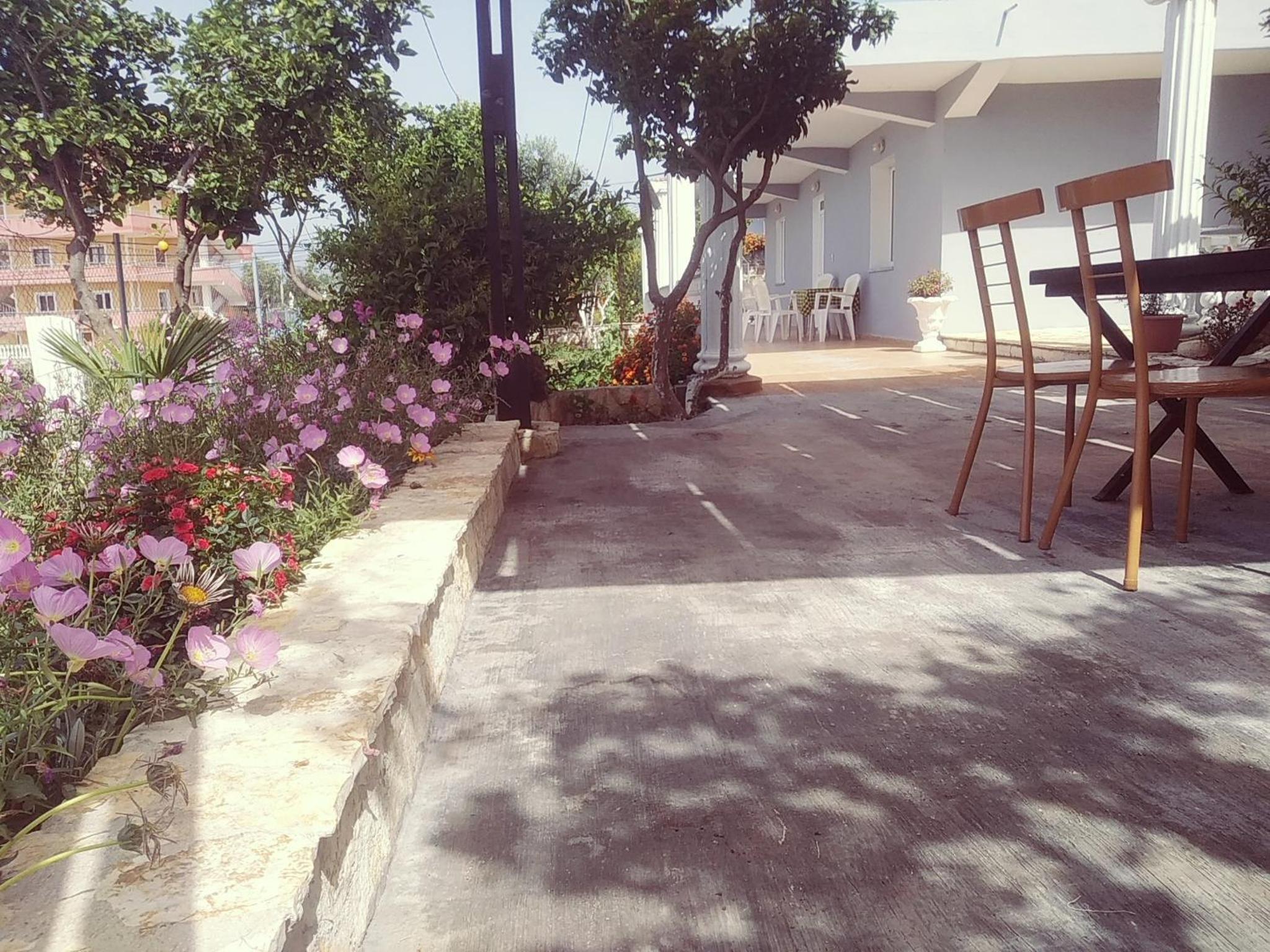 Amantia Apartments