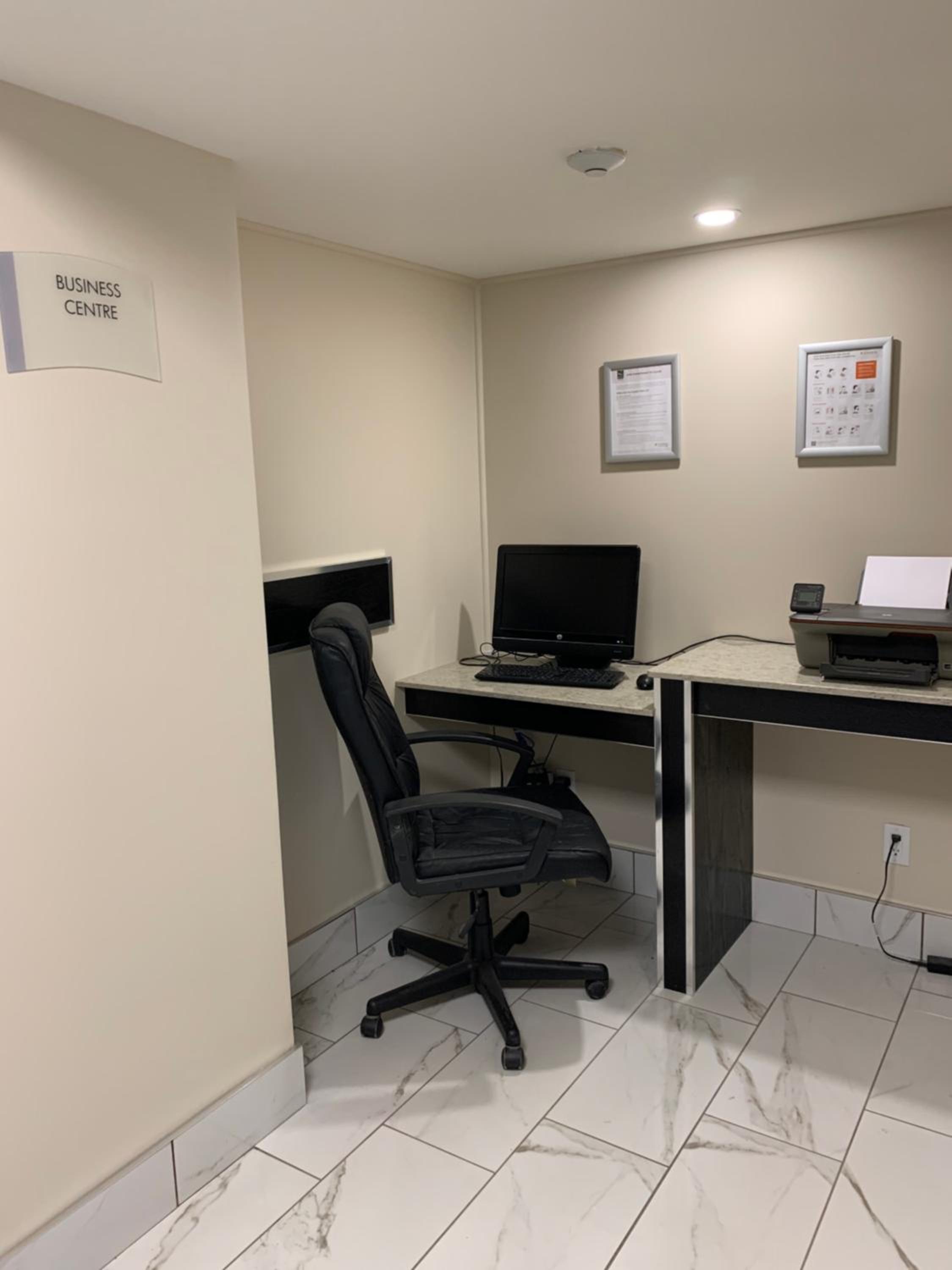 Sudbury Vacations - Quality Inn  Conference Centre Downtown Sudbury - Property Image 3