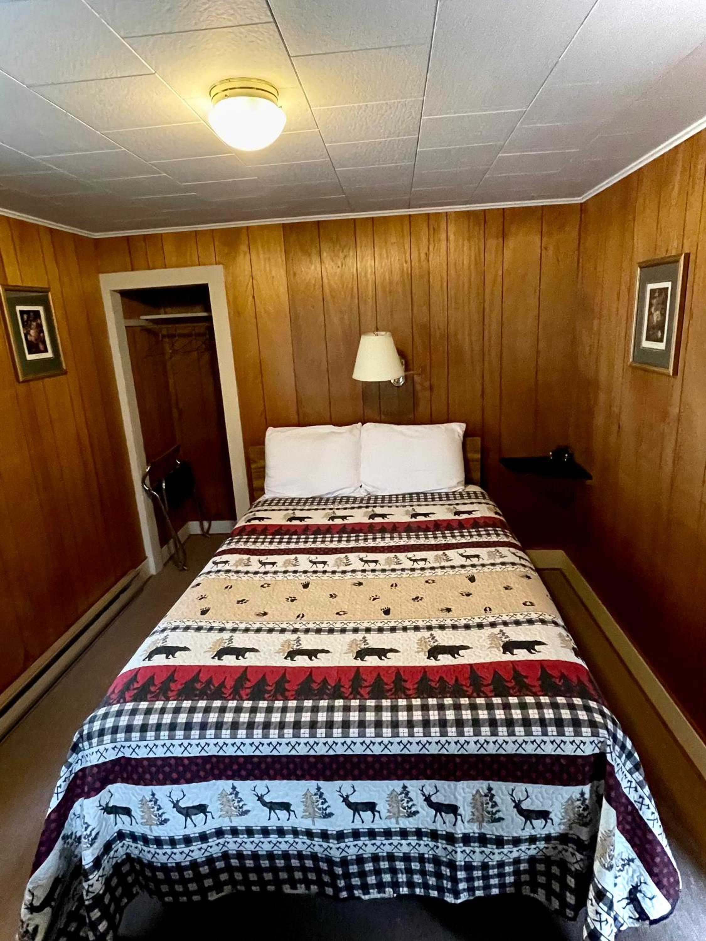 Mount Coolidge Motel