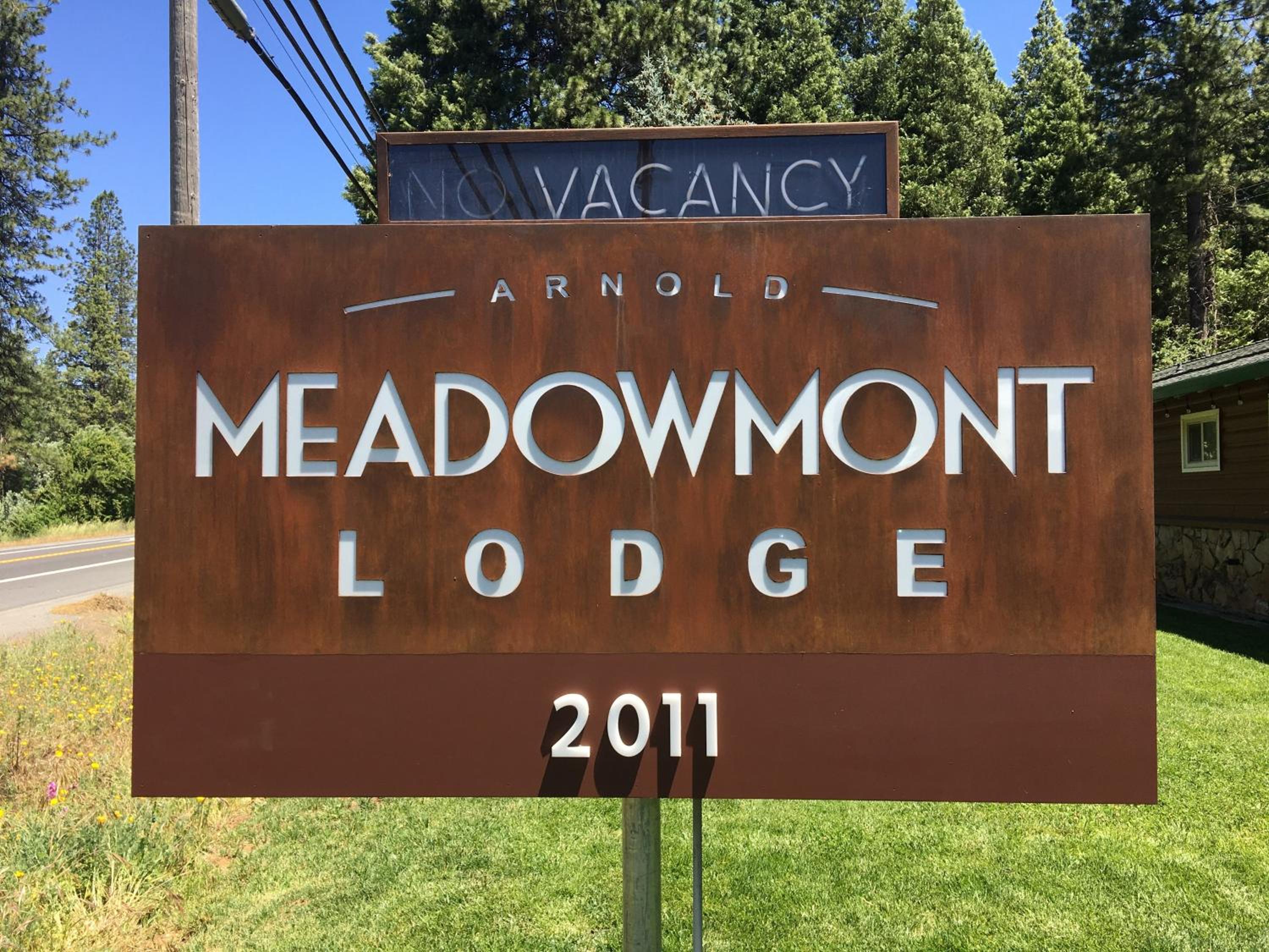 Arnold Meadowmont Lodge