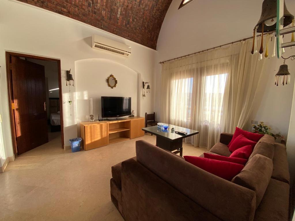 Sabina El Gouna - Pool and Lagoon Ap-2 view 5