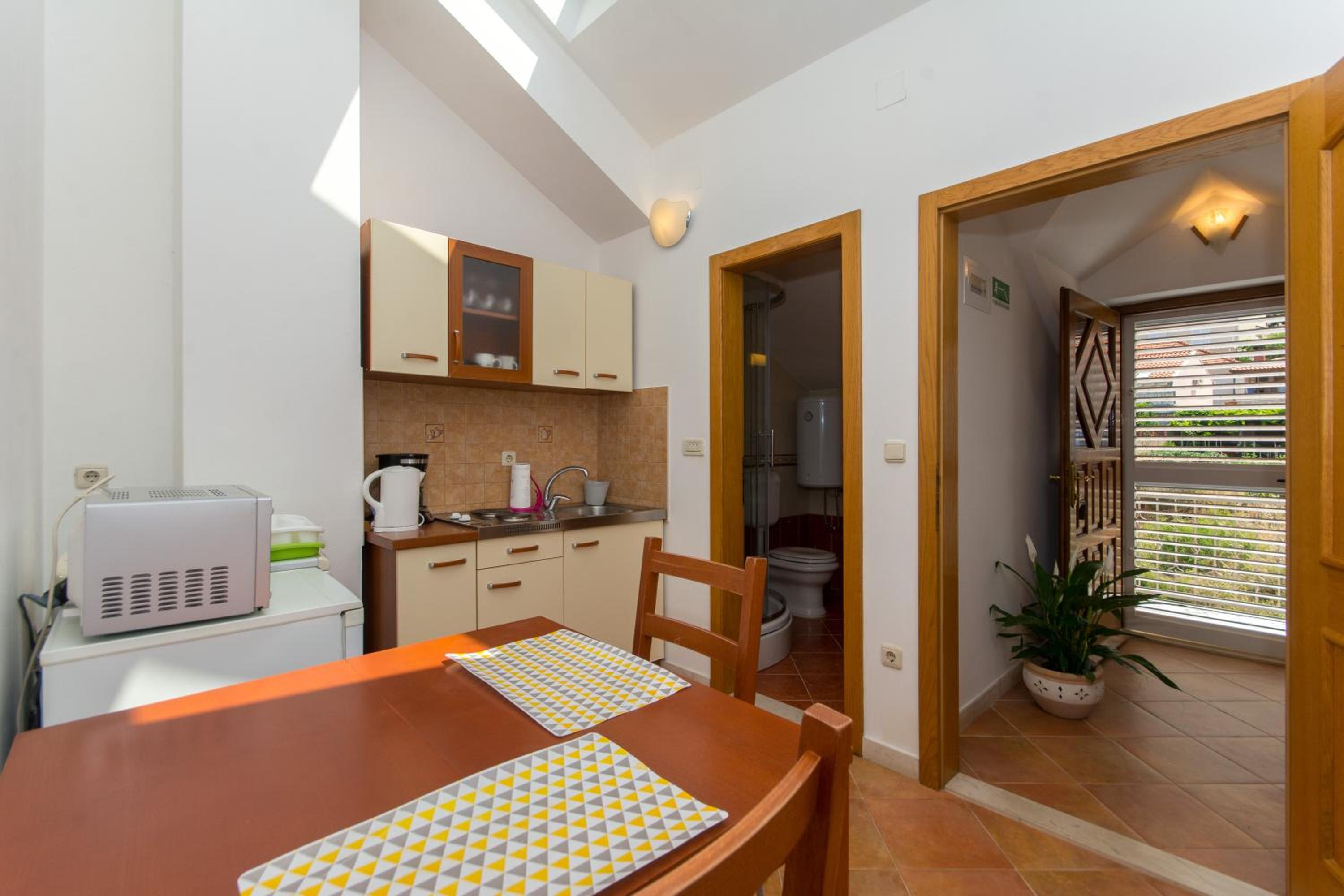 Apartment in port with sea view
