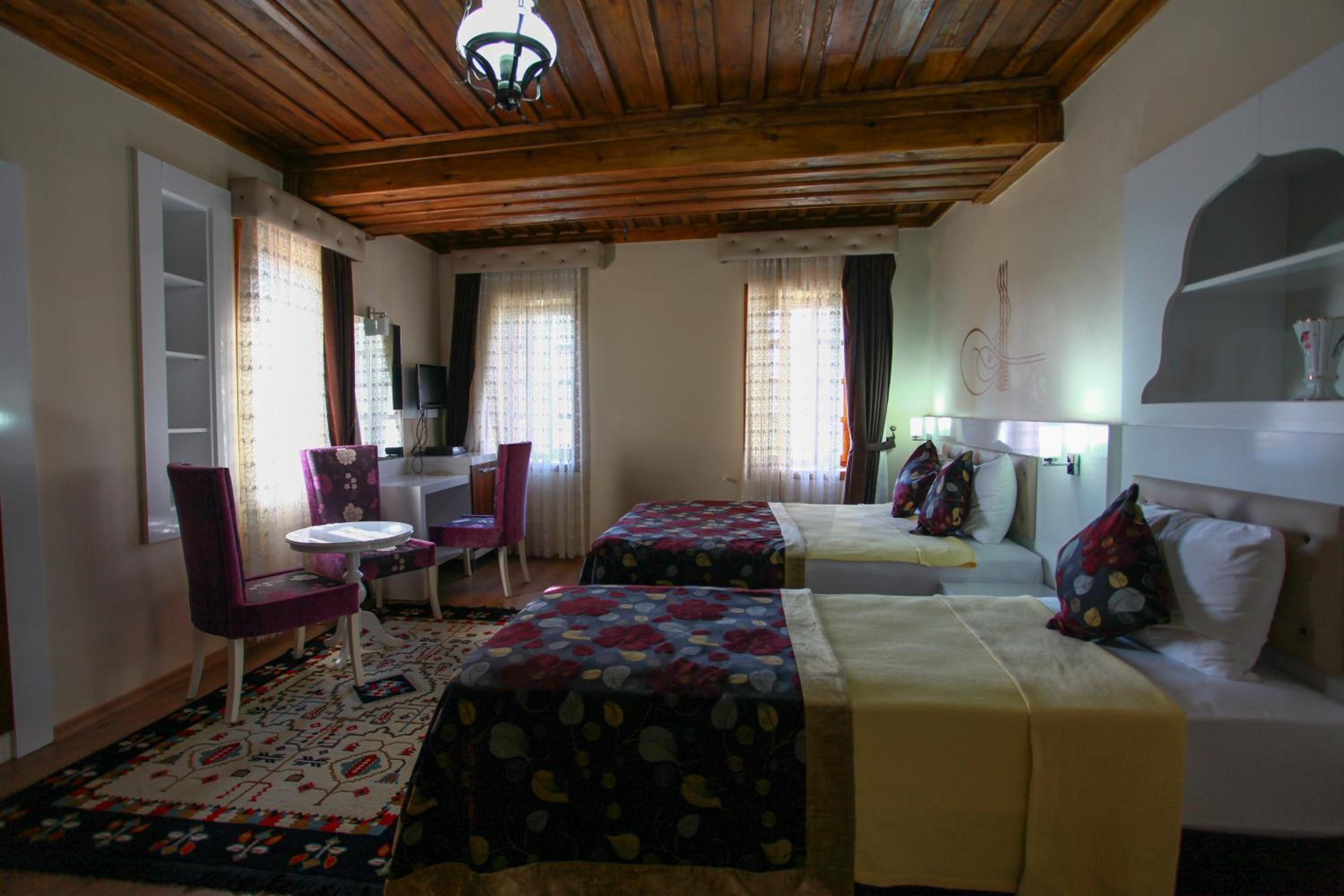 Bacchus Pension