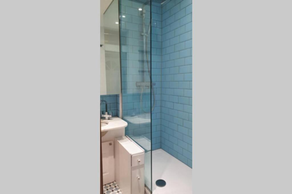 Central 1 BR Apartment *Zone 1* Elephant and Castle