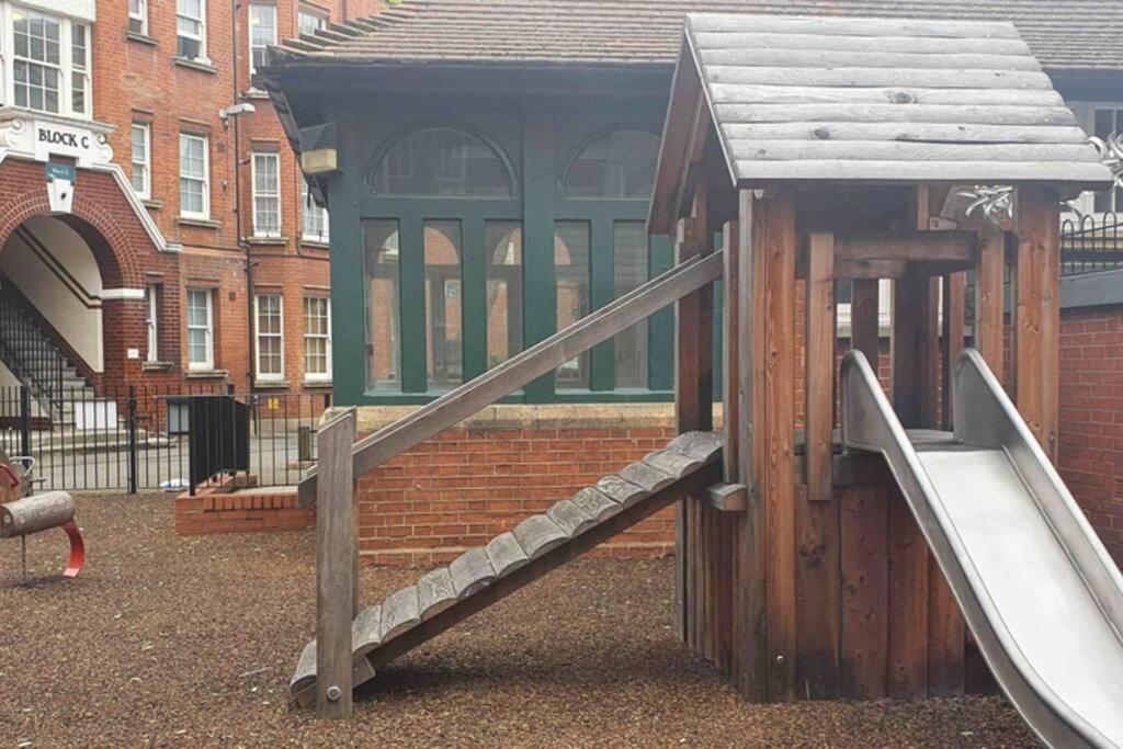 Central 1 BR Apartment *Zone 1* Elephant and Castle