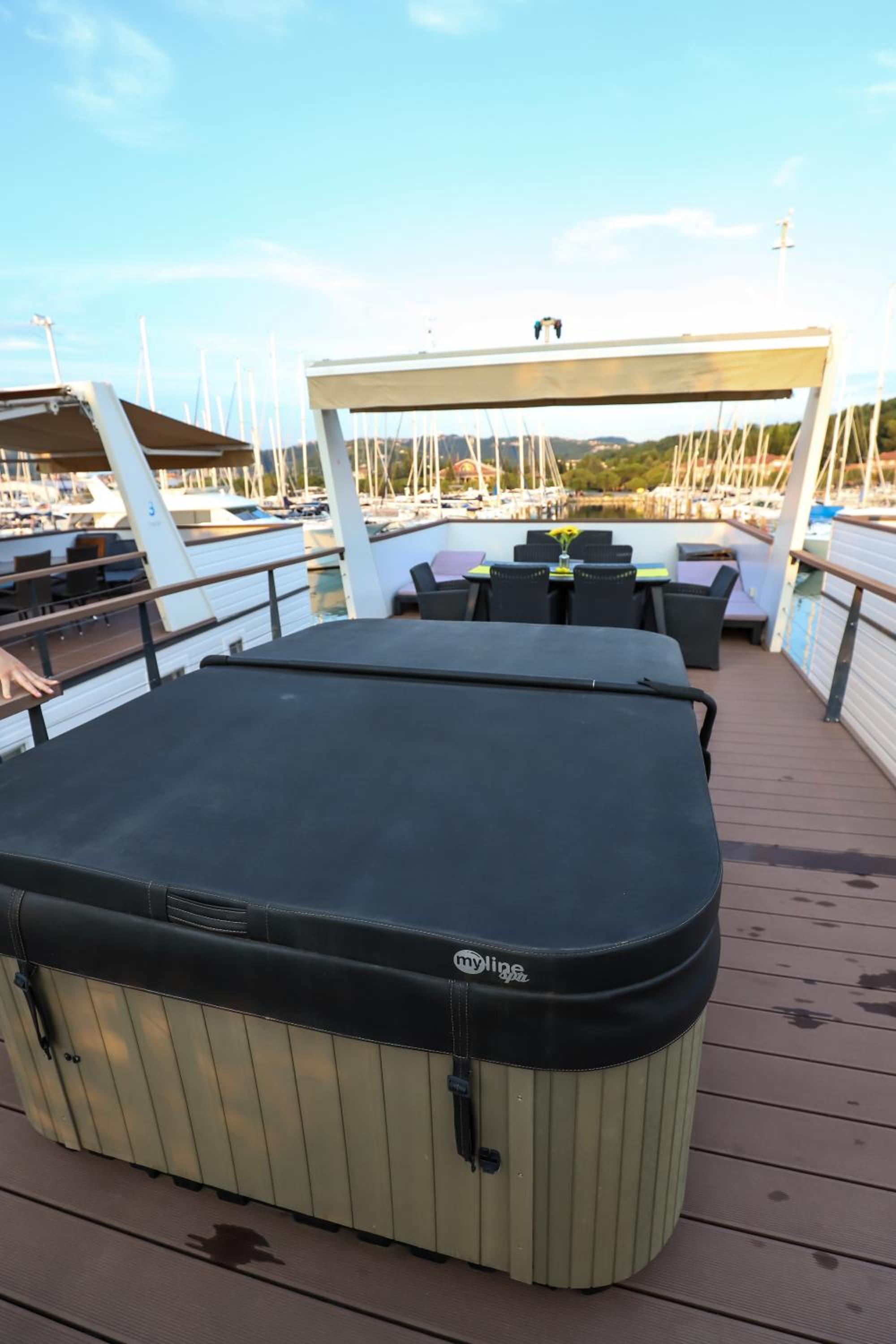 Photo 22