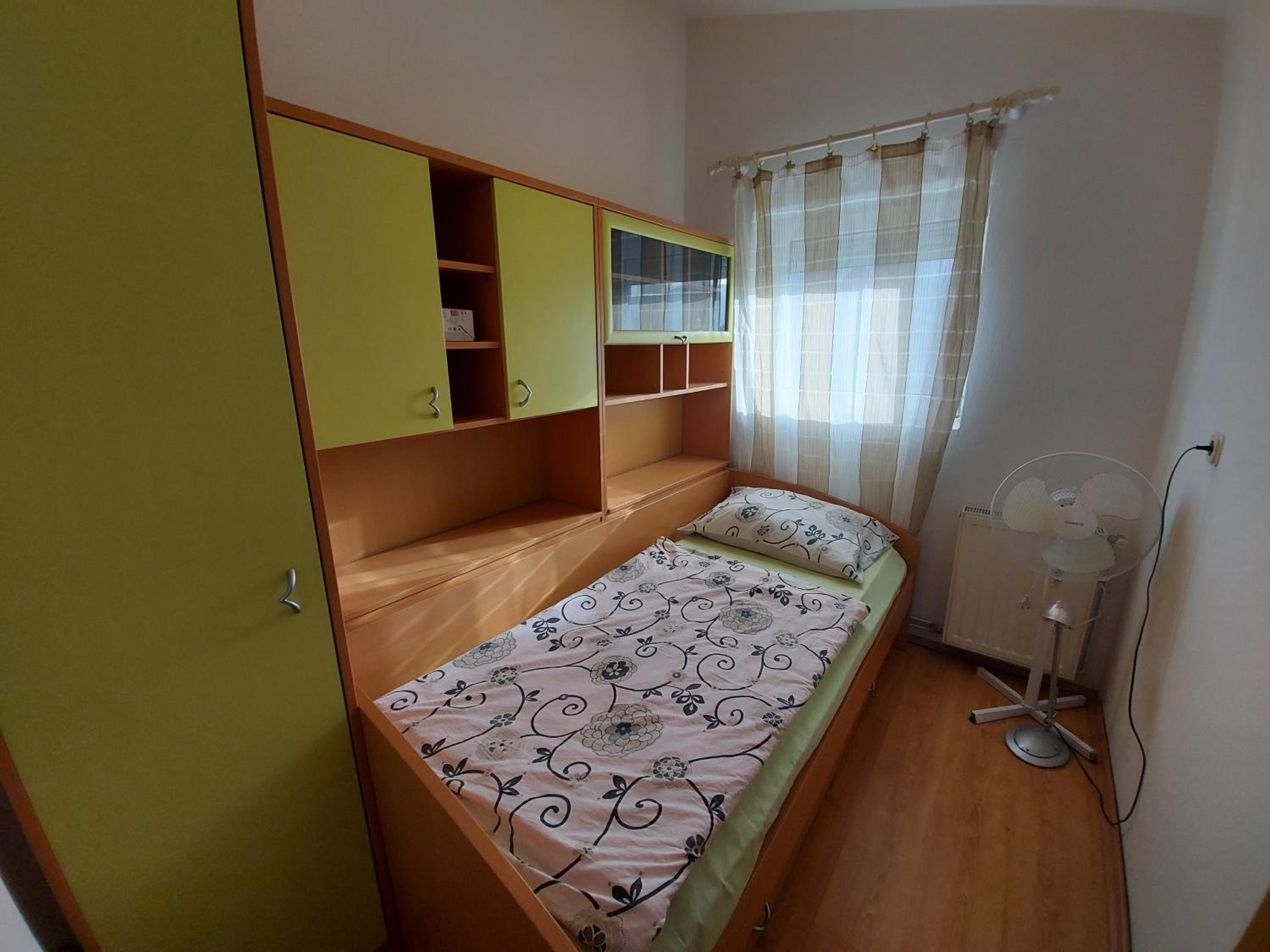 Photo 47