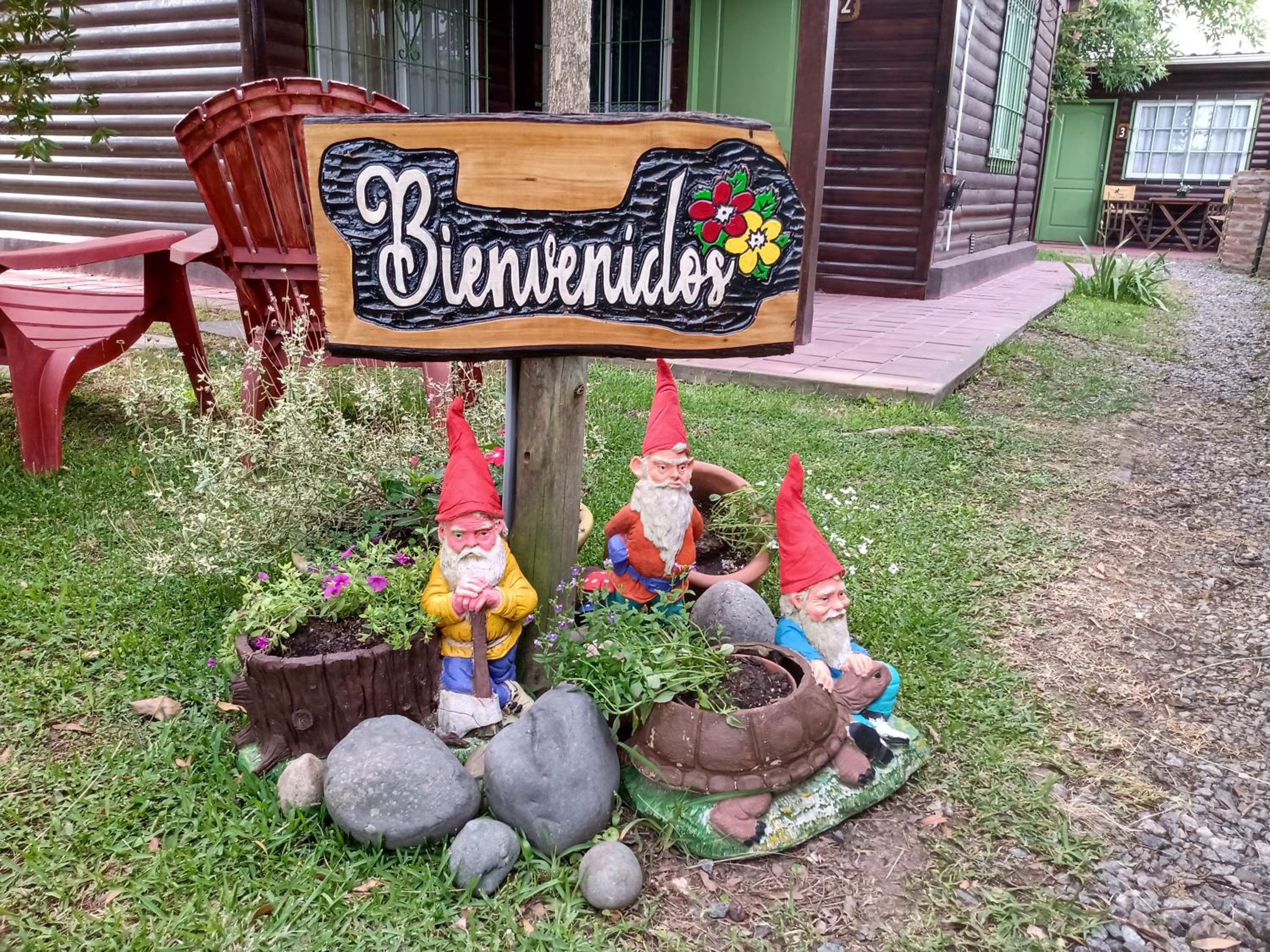 Los Tres Duendes