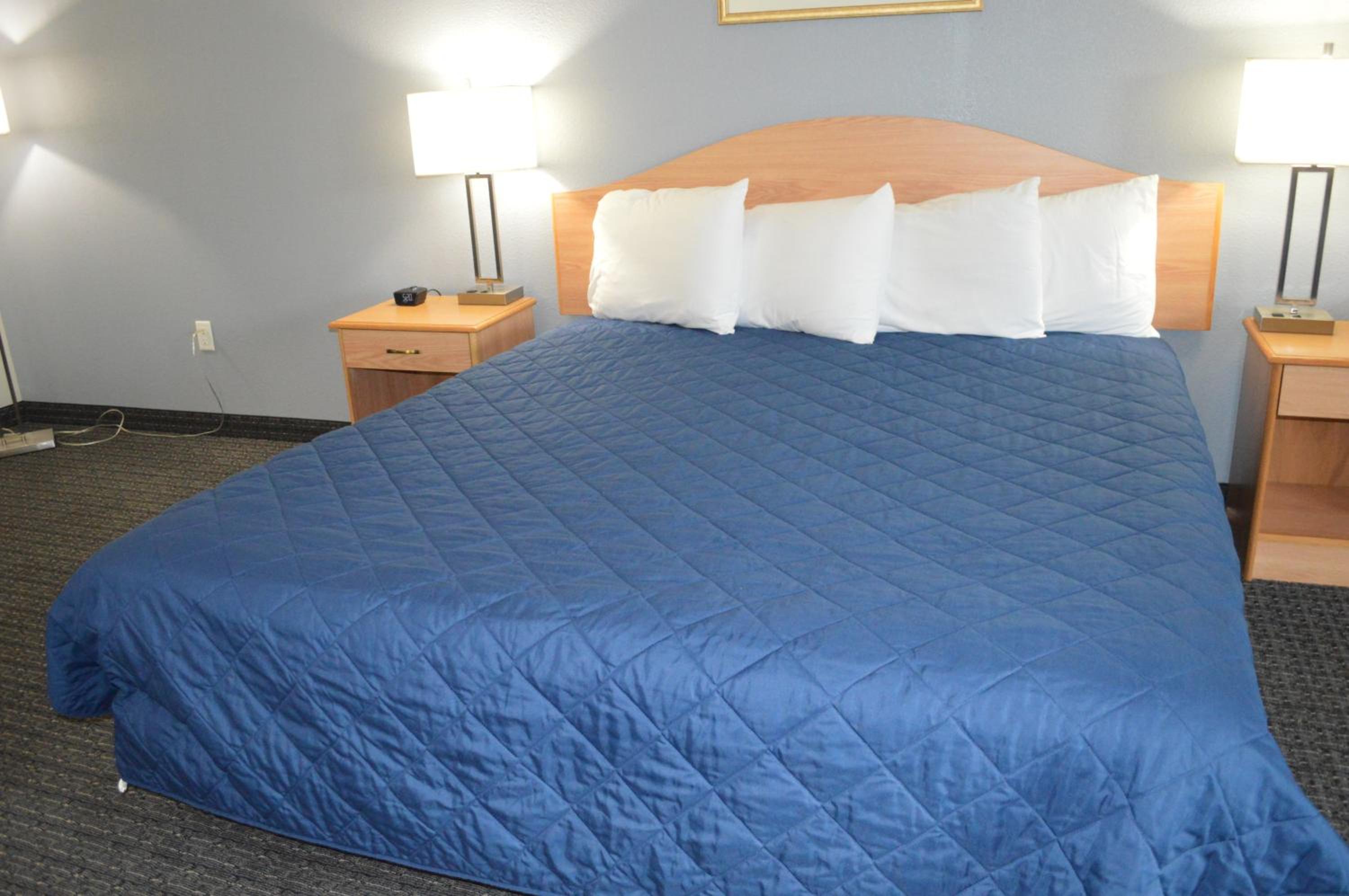 Budget Inn, photo 9
