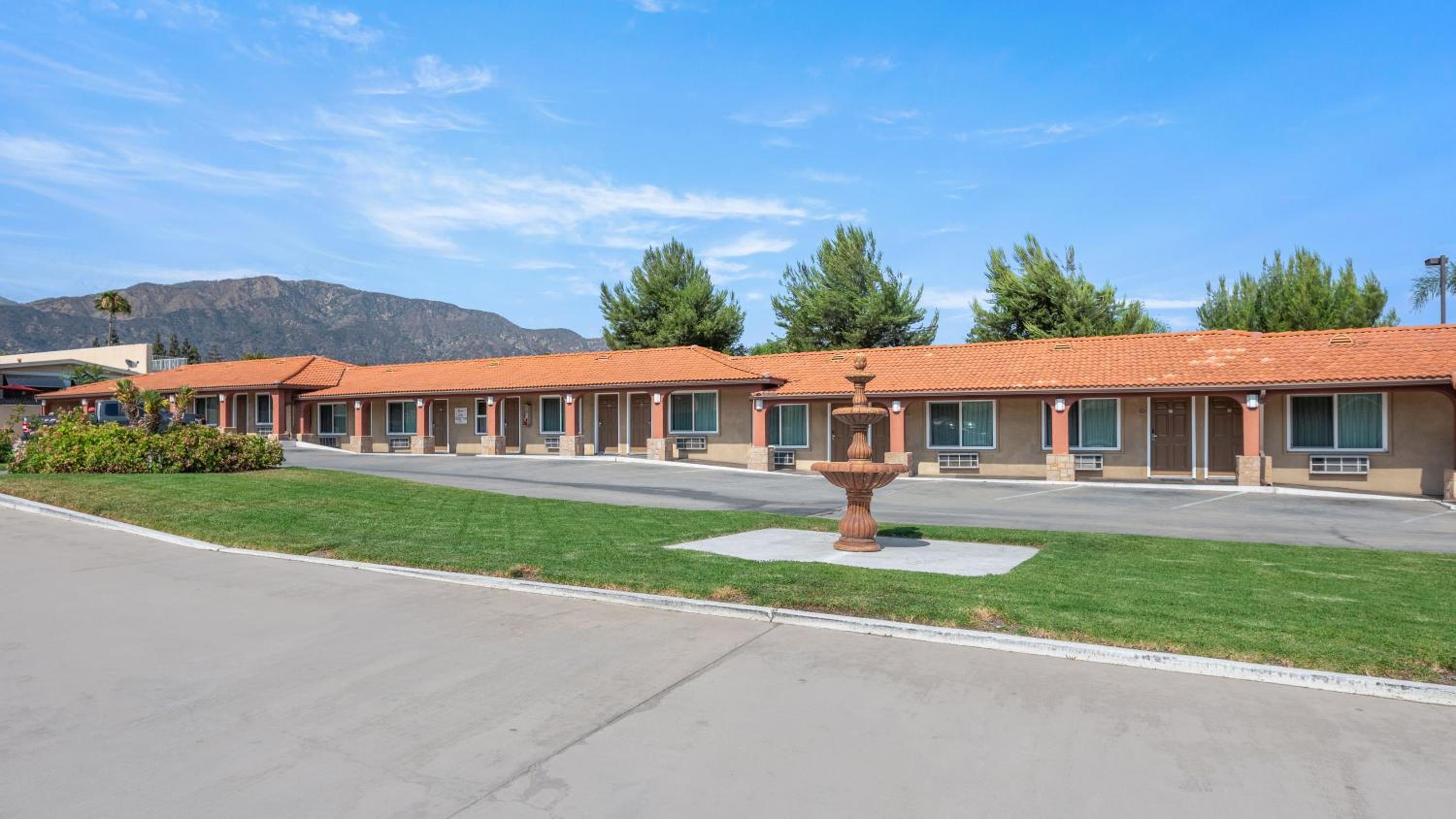 Oak Park Motel