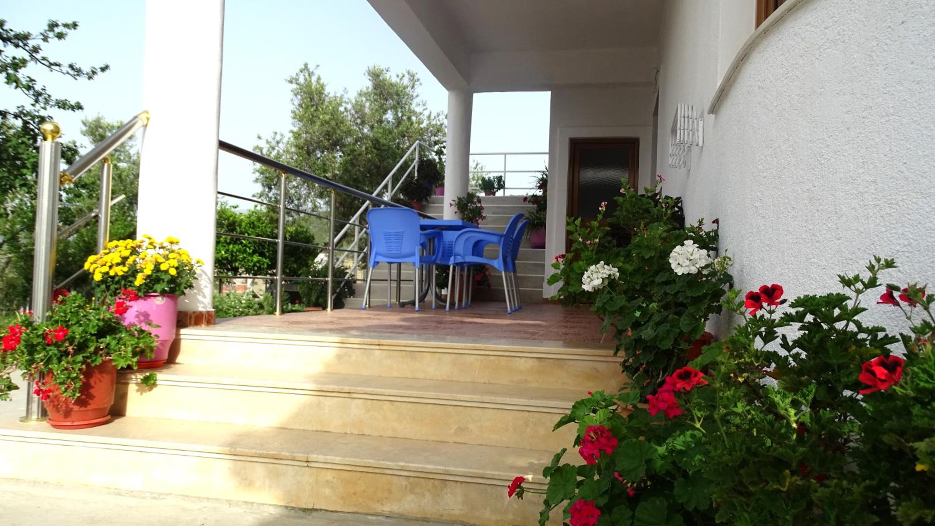 Garden Vila Ermali