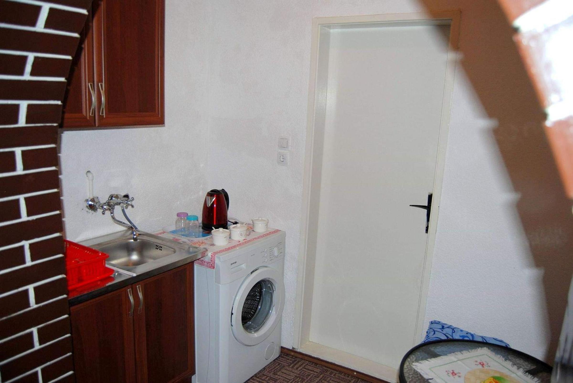 Photo 27