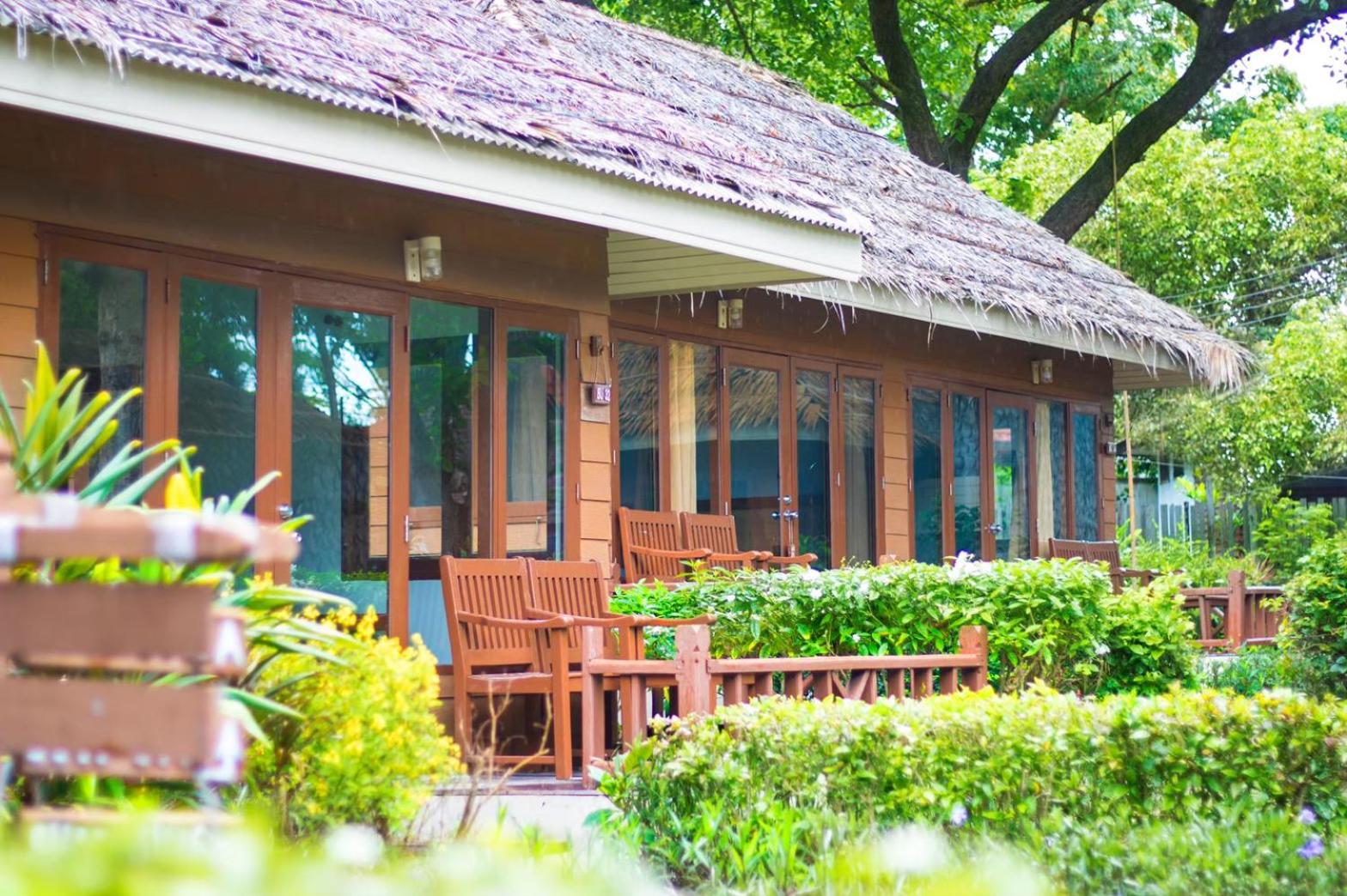Samed Cabana Resort