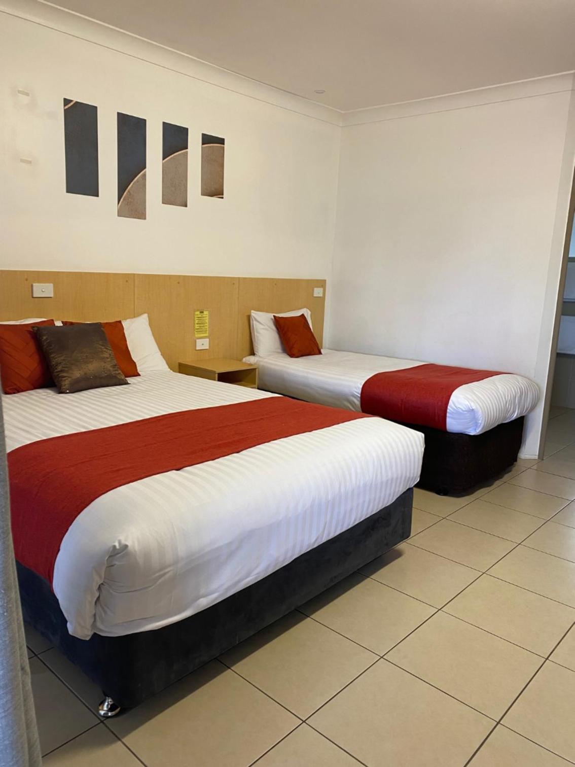 Sunray Motor Inn