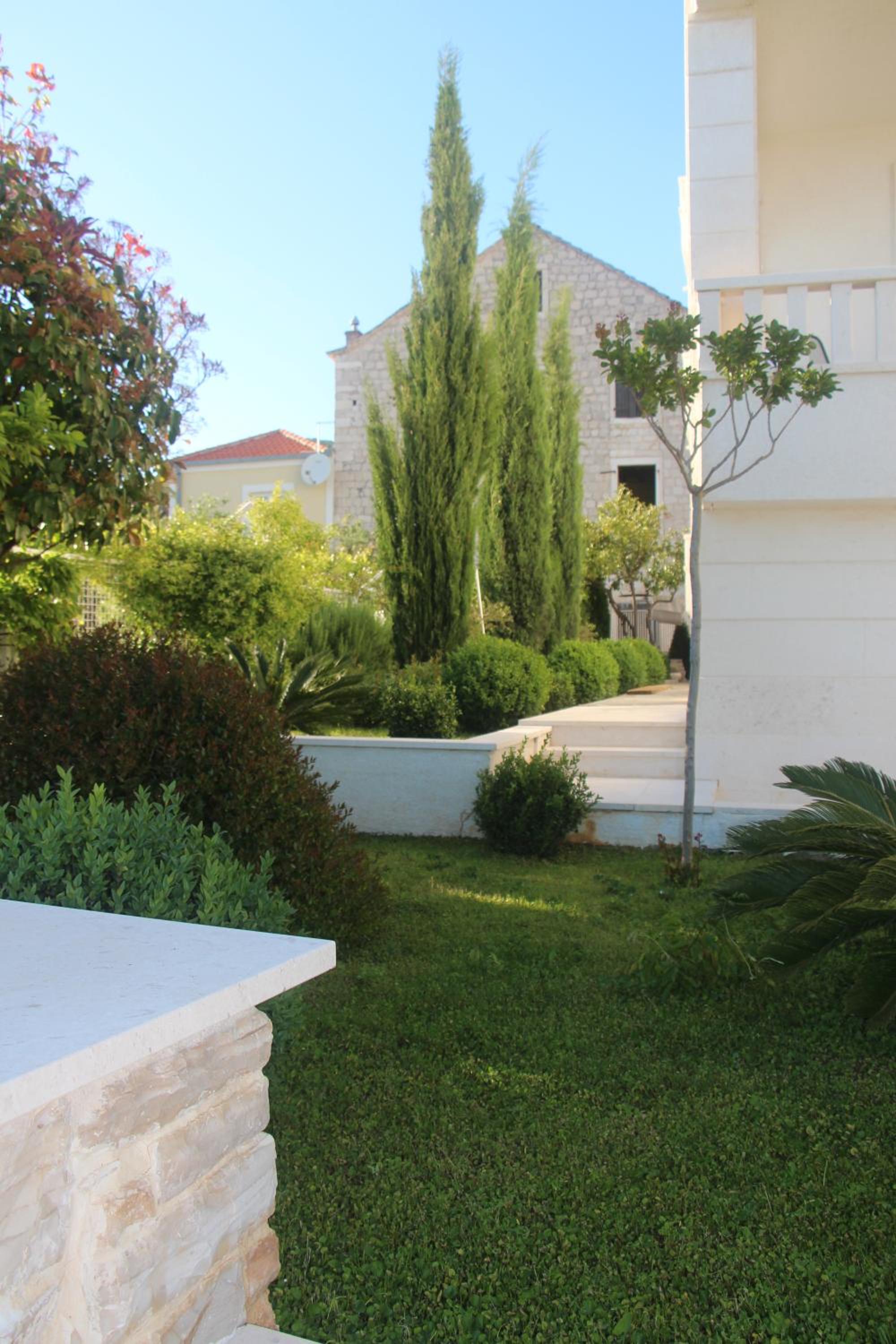 Photo 49