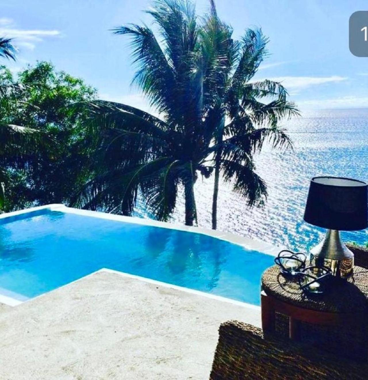 Bintana Sa Paraiso