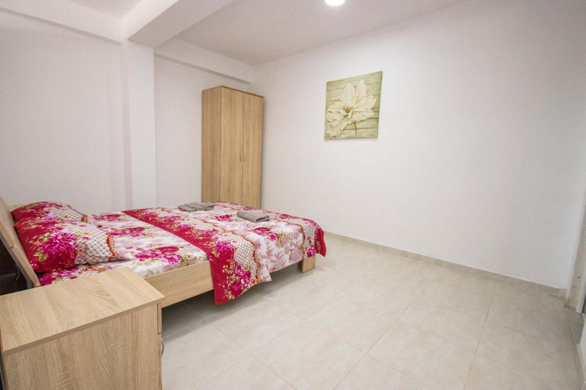 Apartments Sun with Sea View view 4